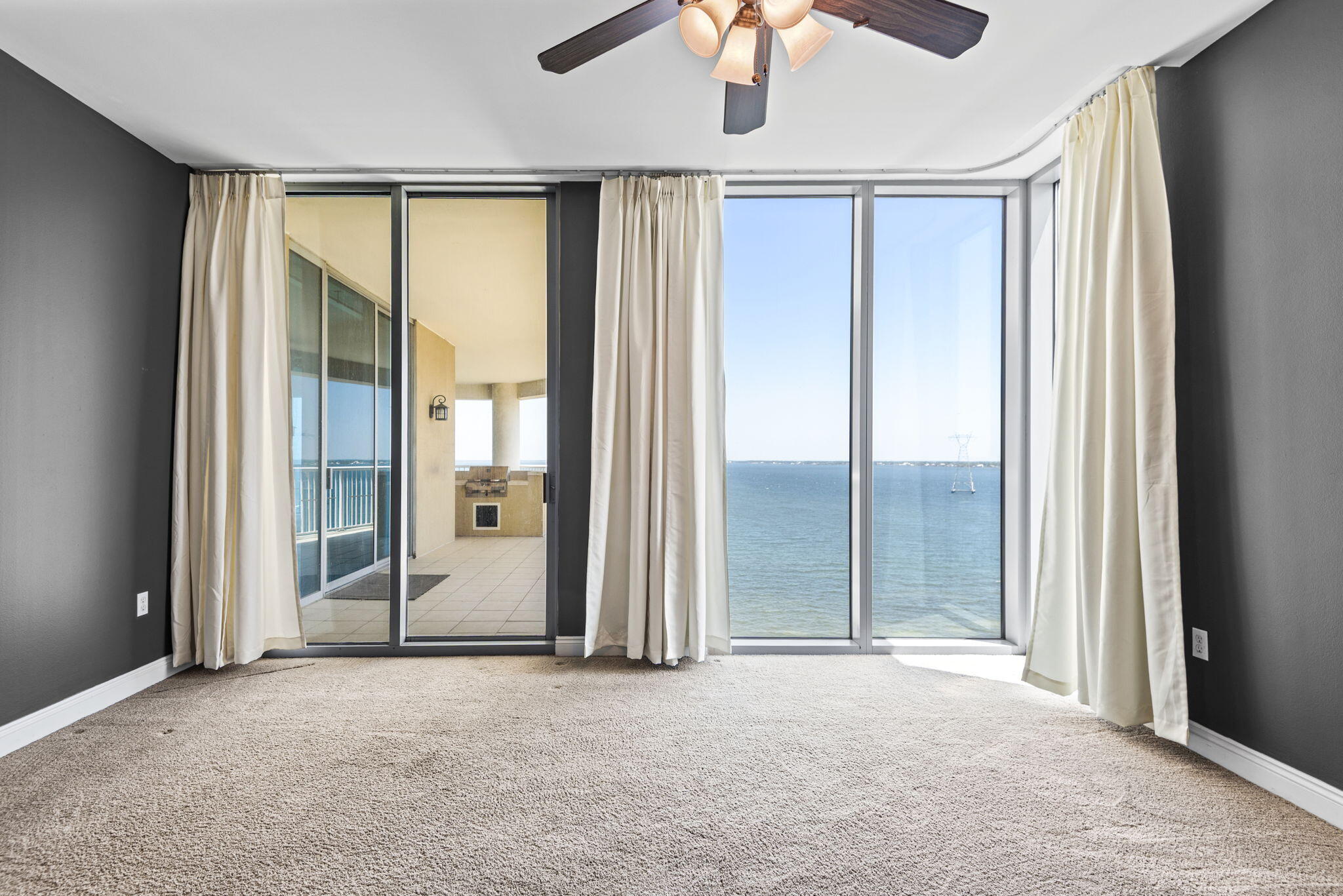 6422 W Highway 98 Panama City Beach FL 32407