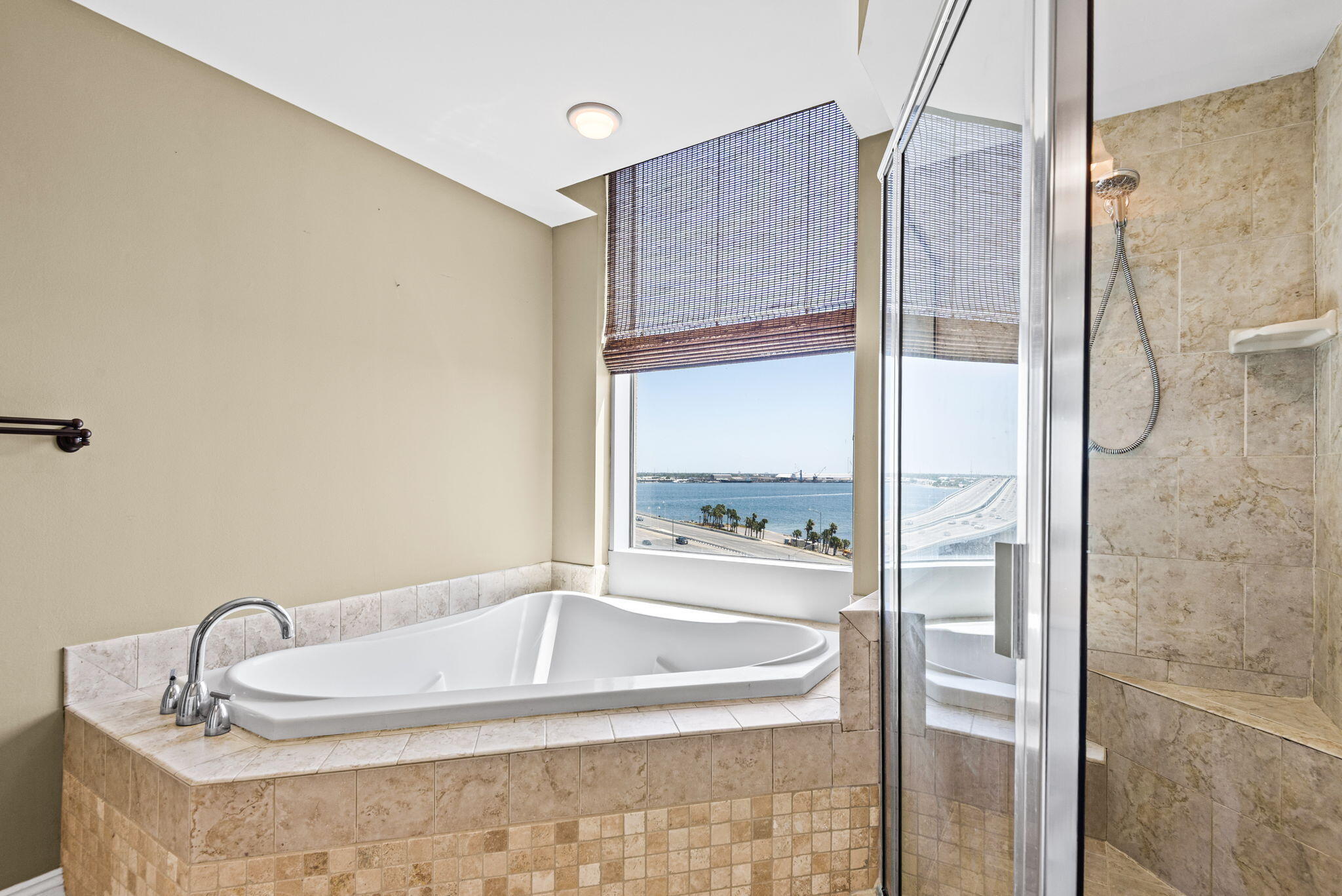 6422 W Highway 98 Panama City Beach FL 32407