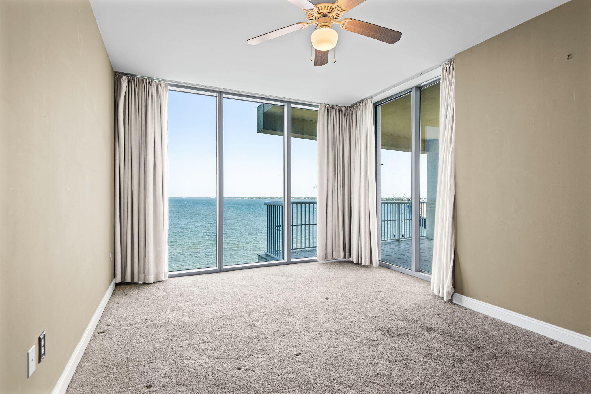 6422 W Highway 98 Panama City Beach FL 32407