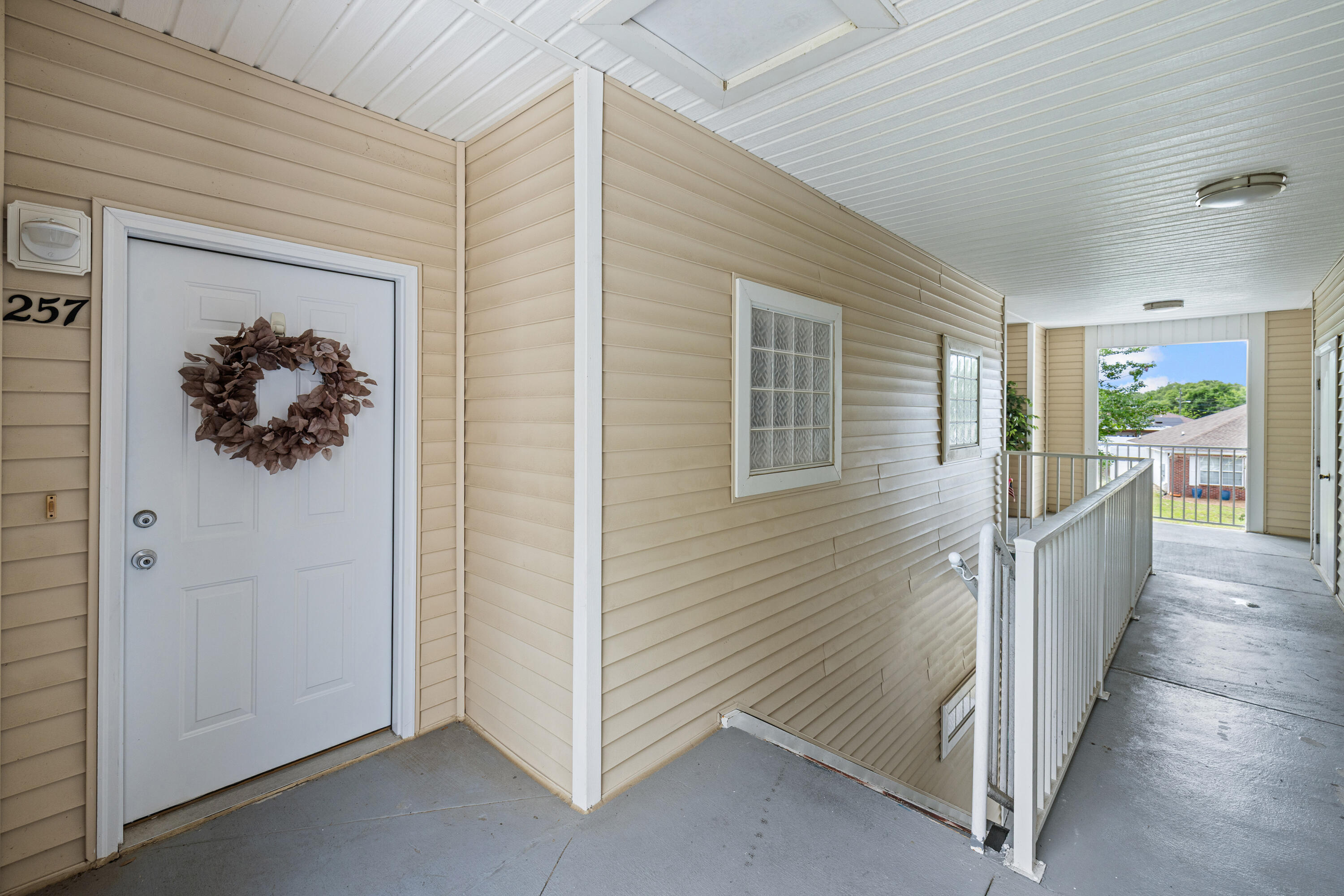 1501 N Partin Drive Niceville FL 32578