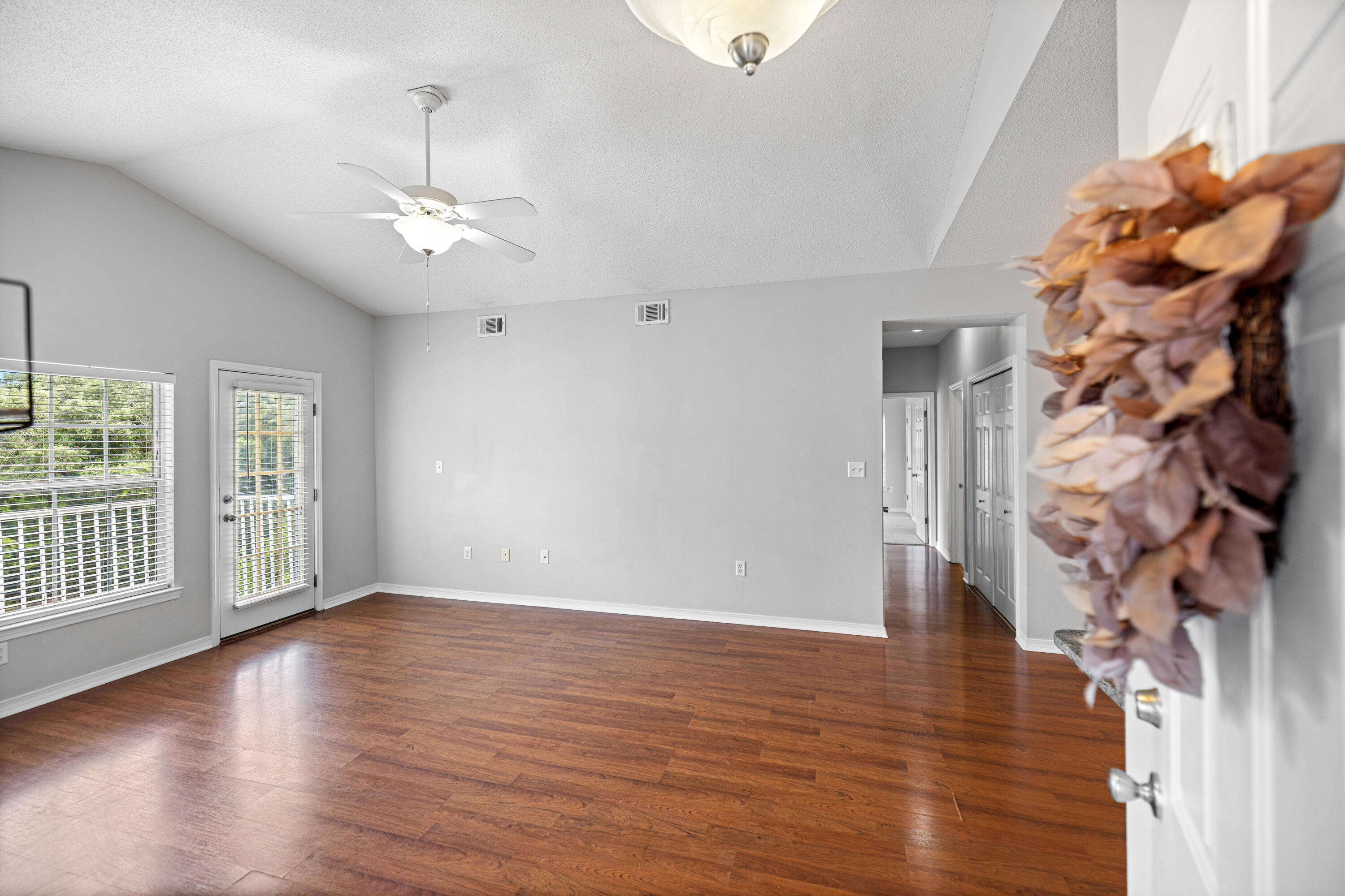 1501 N Partin Drive Niceville FL 32578
