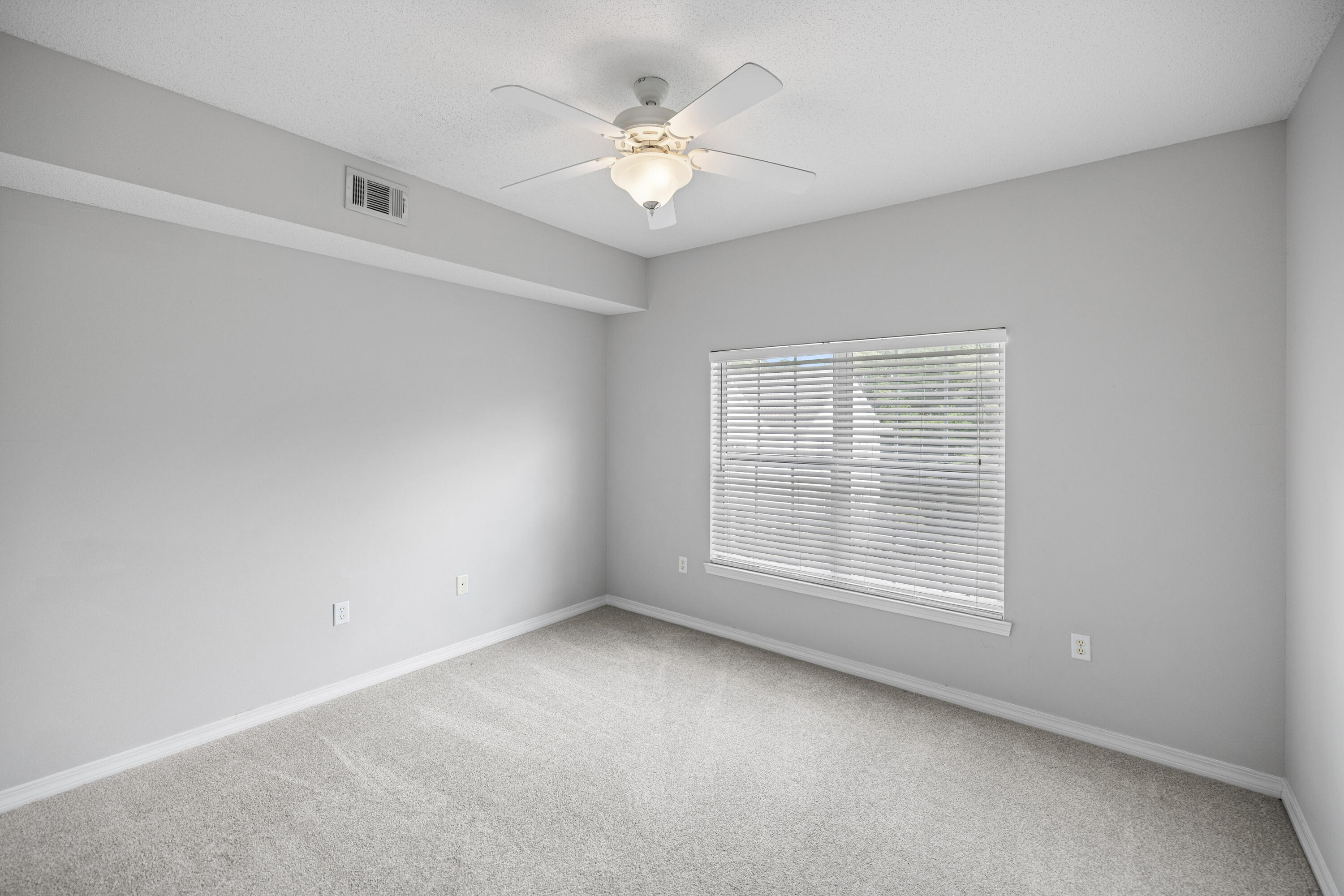 1501 N Partin Drive Niceville FL 32578