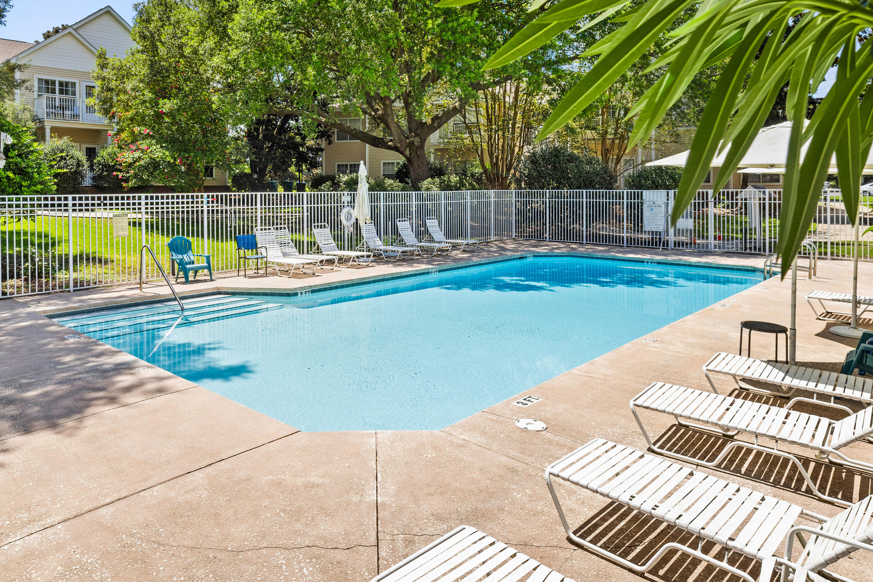 1501 N Partin Drive Niceville FL 32578