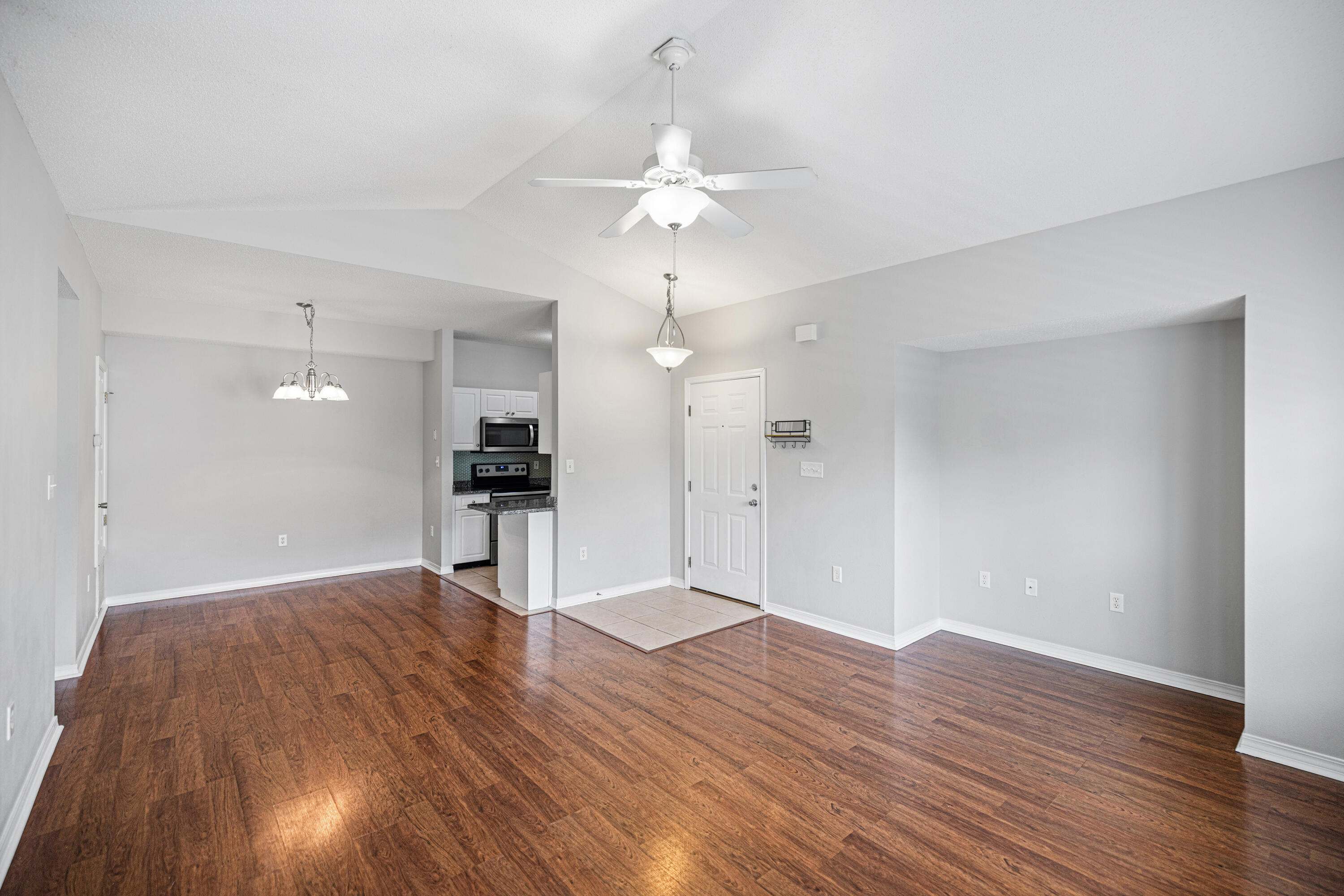 1501 N Partin Drive Niceville FL 32578