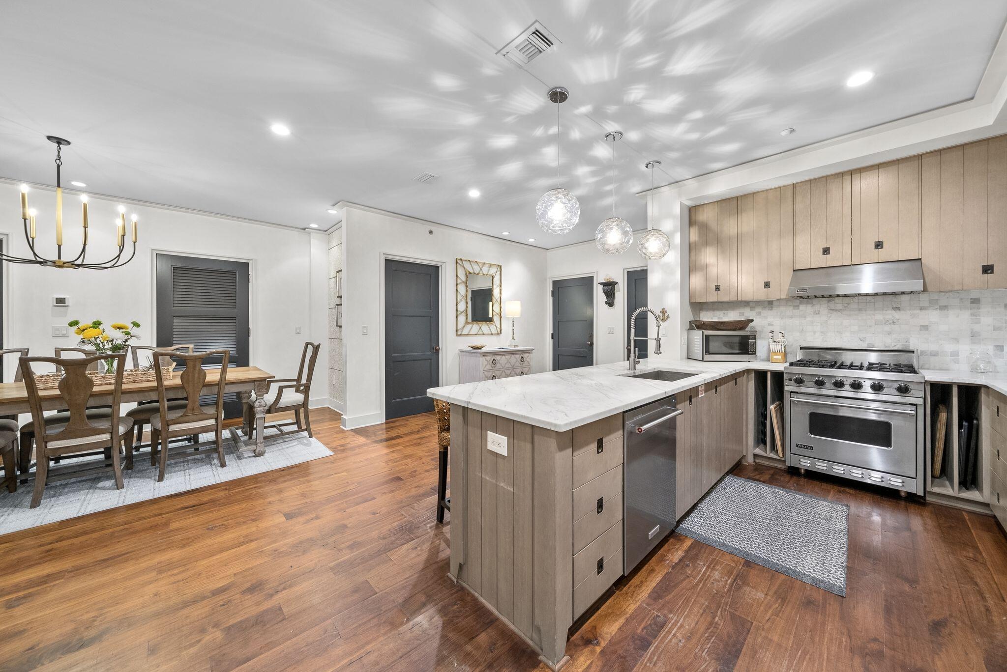 78 N Barrett Square Inlet Beach FL 32461