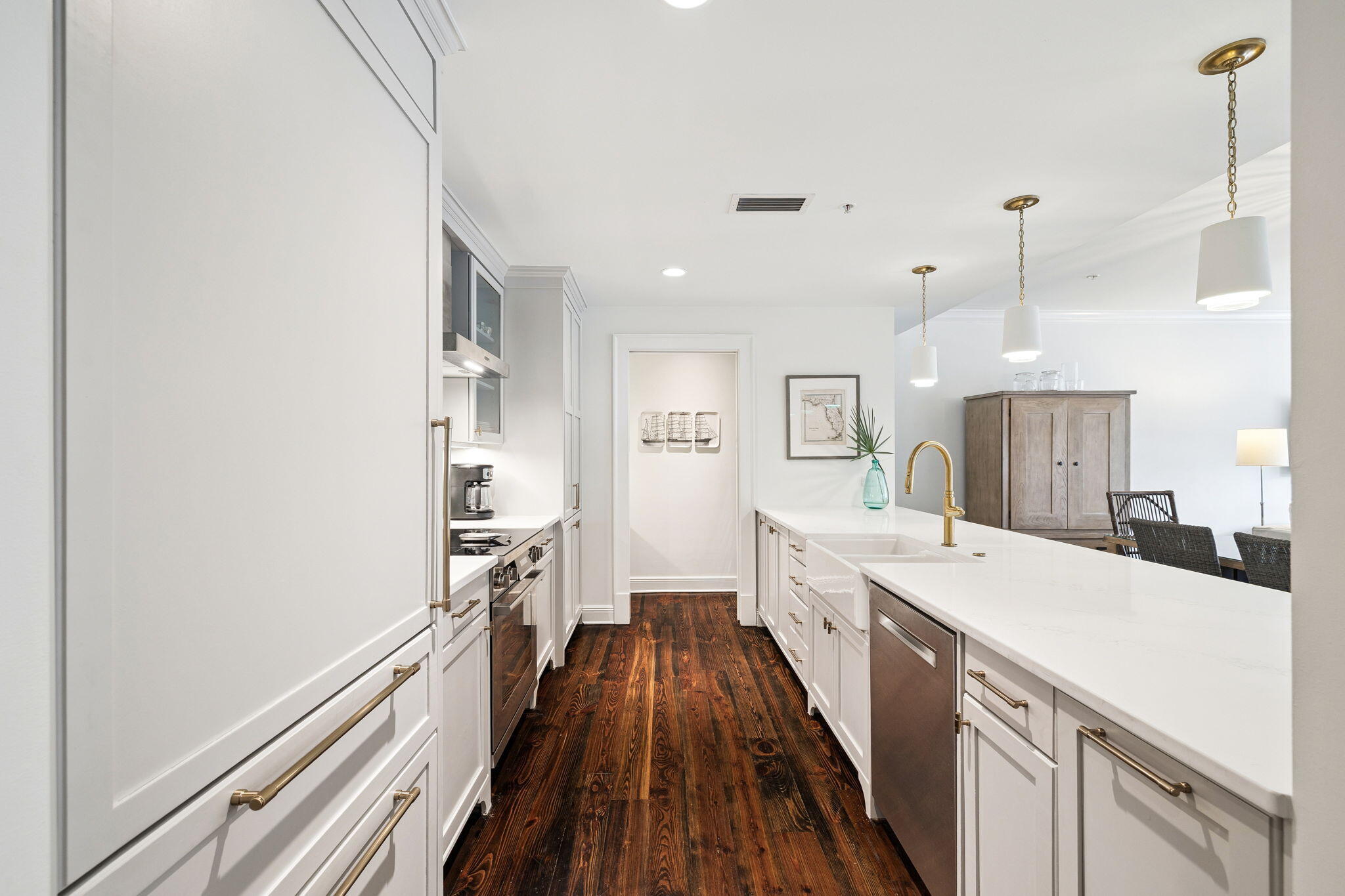 104 N Barrett Square Rosemary Beach FL 32461