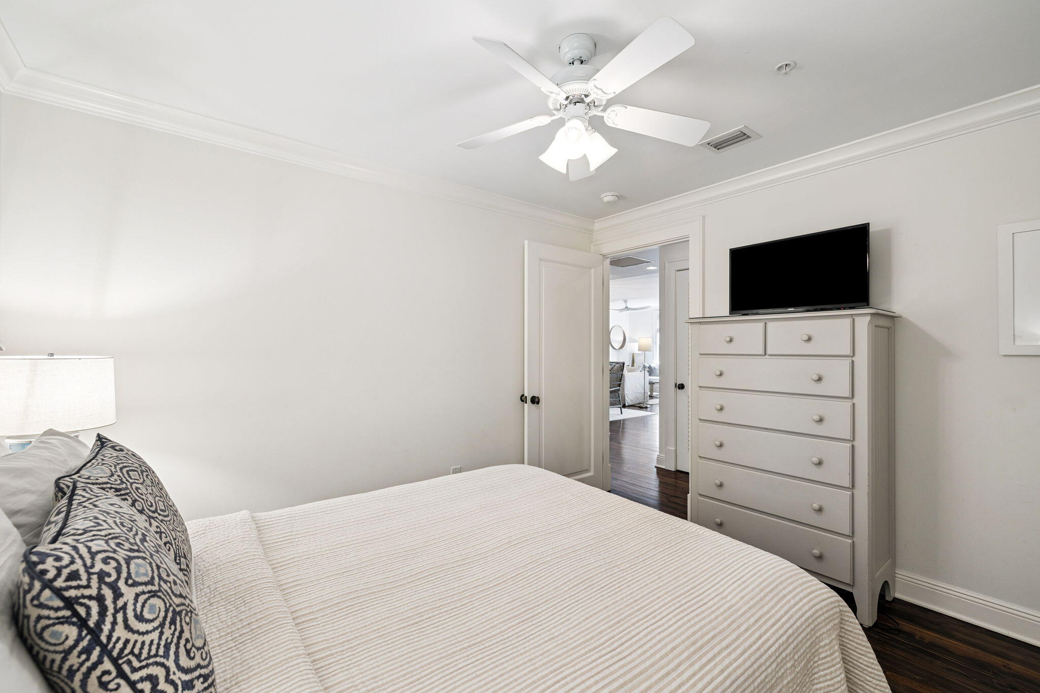 104 N Barrett Square Rosemary Beach FL 32461