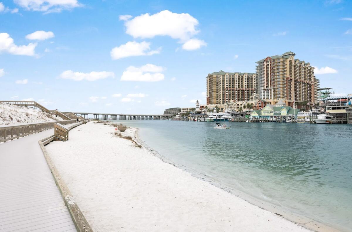 705 Gulf Shore Drive Destin FL 32541