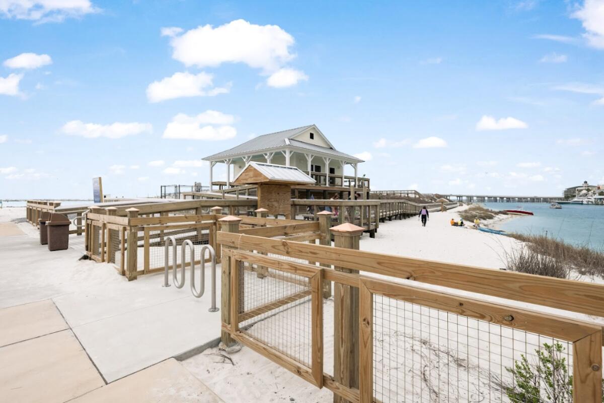705 Gulf Shore Drive Destin FL 32541