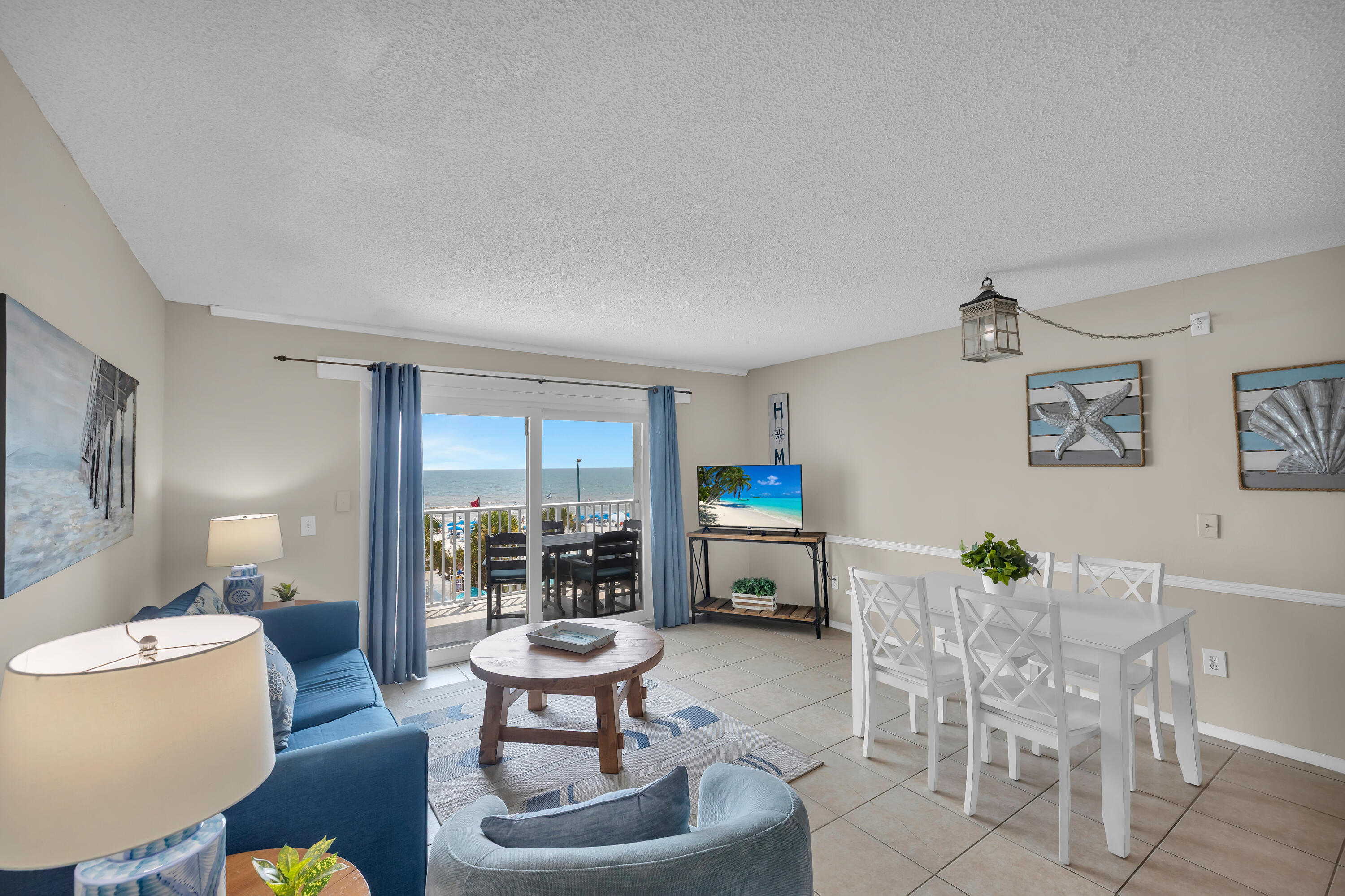 8743 Thomas Drive Panama City Beach FL 32408