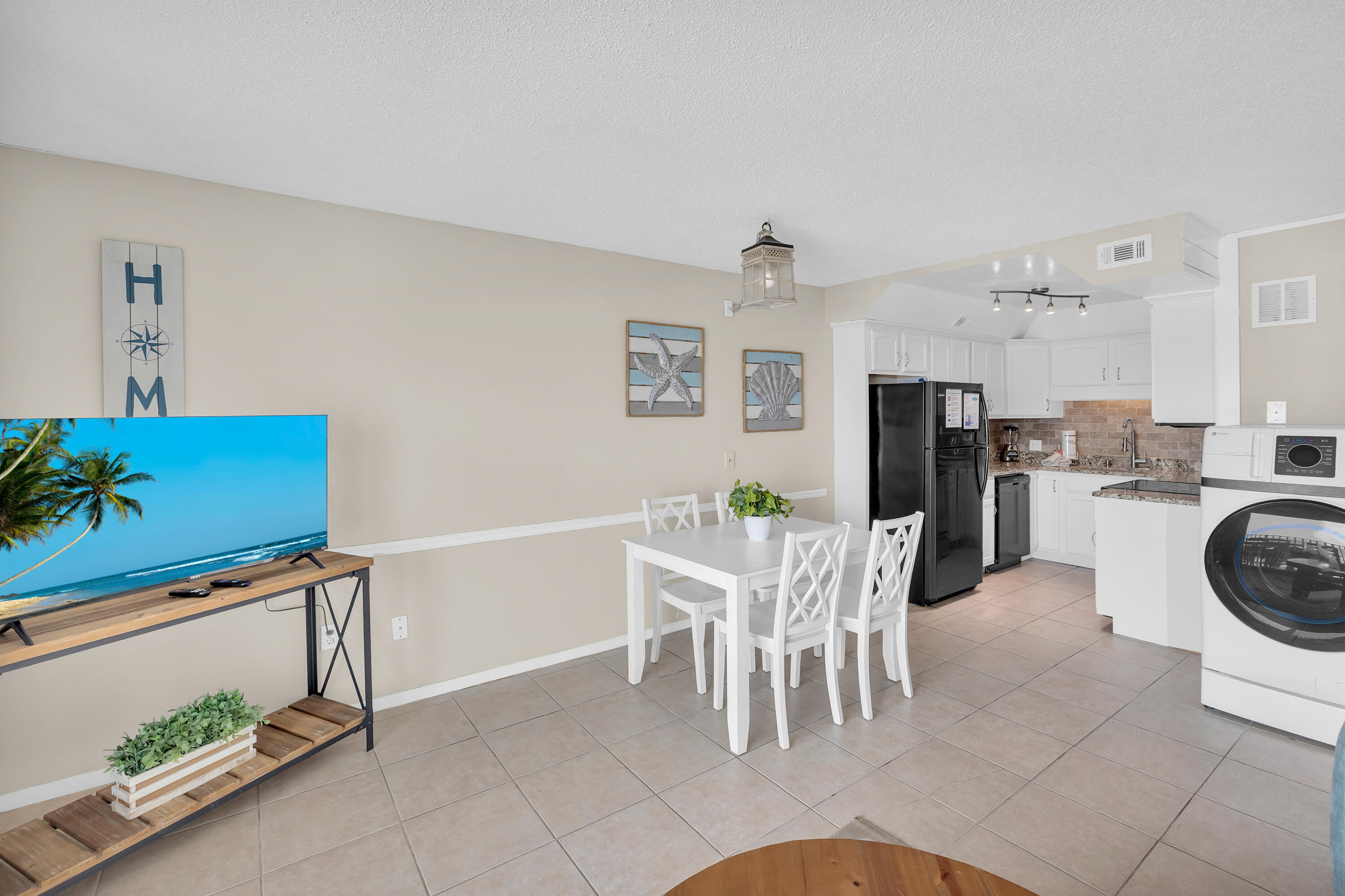 8743 Thomas Drive Panama City Beach FL 32408