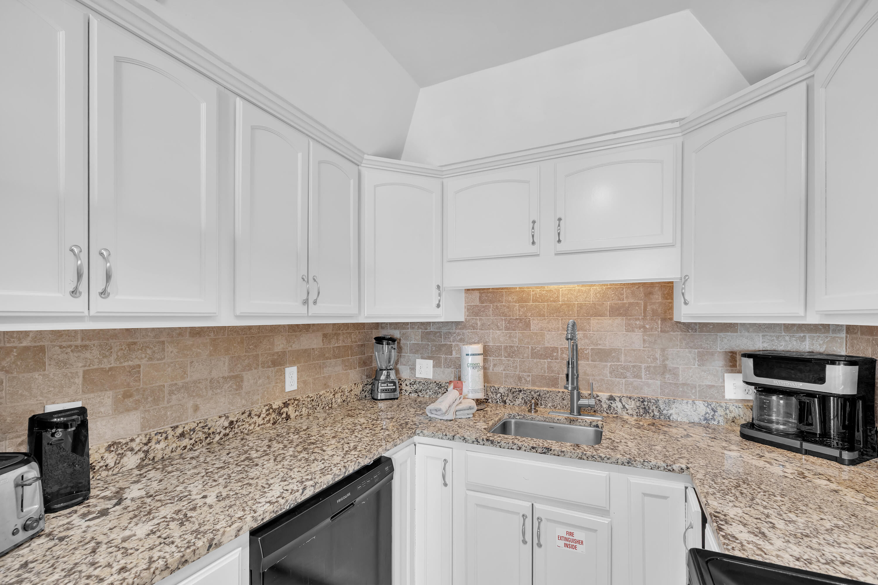 8743 Thomas Drive Panama City Beach FL 32408