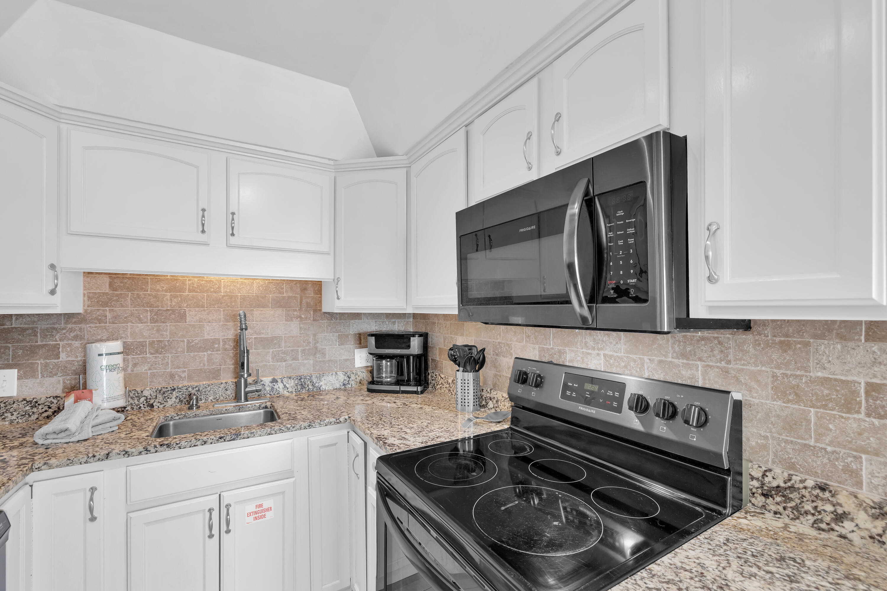 8743 Thomas Drive Panama City Beach FL 32408