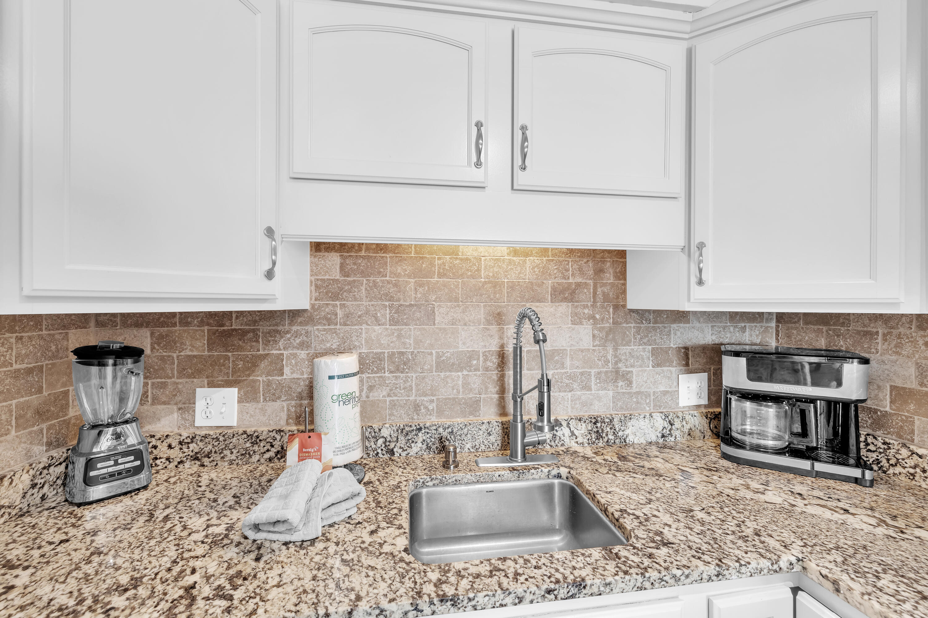 8743 Thomas Drive Panama City Beach FL 32408