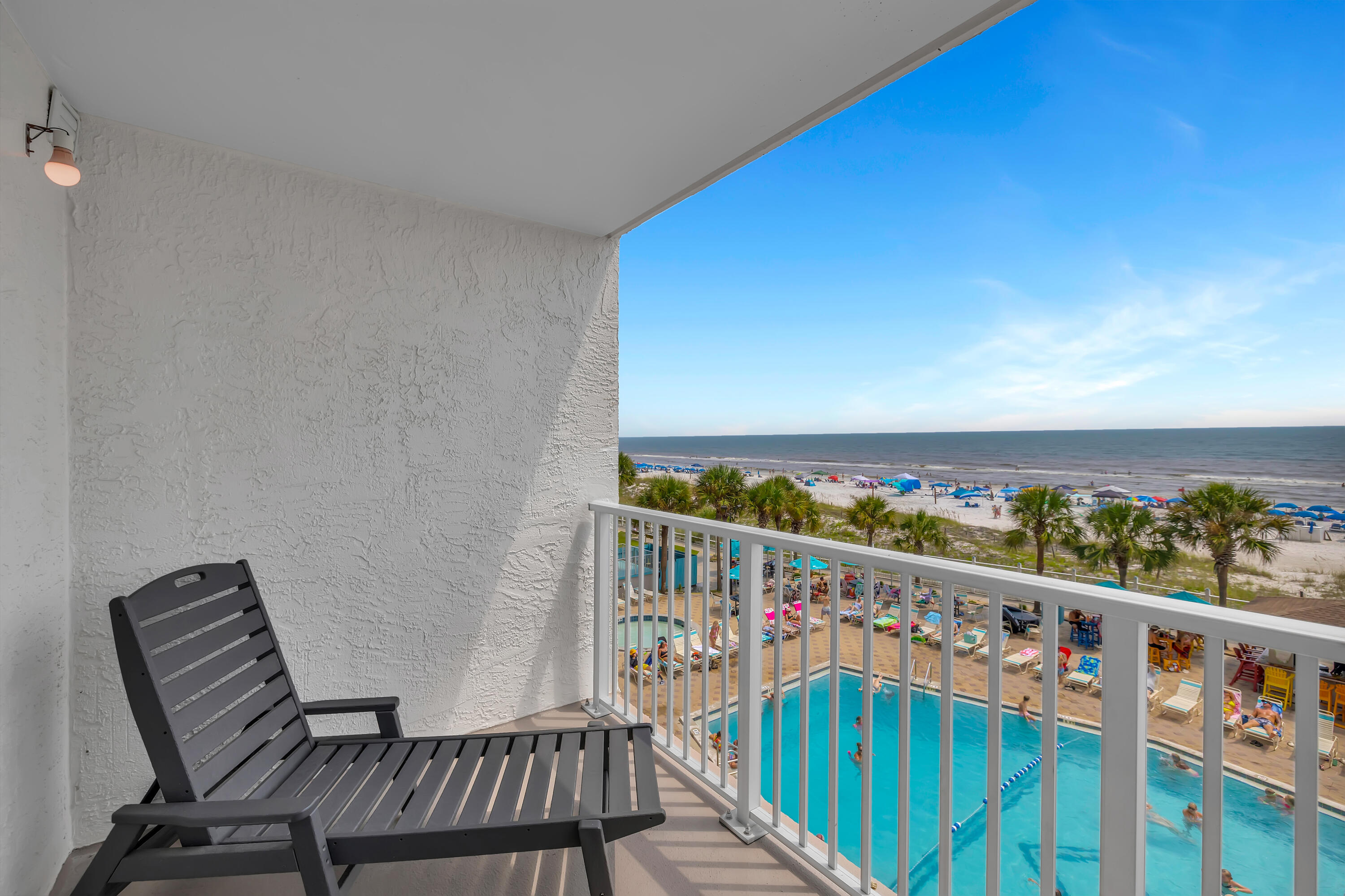 8743 Thomas Drive Panama City Beach FL 32408