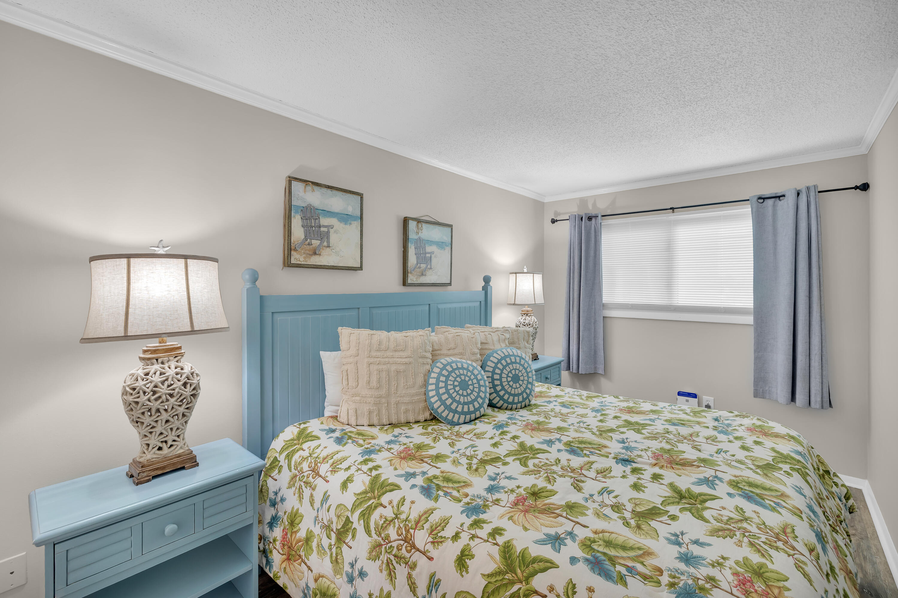 8743 Thomas Drive Panama City Beach FL 32408