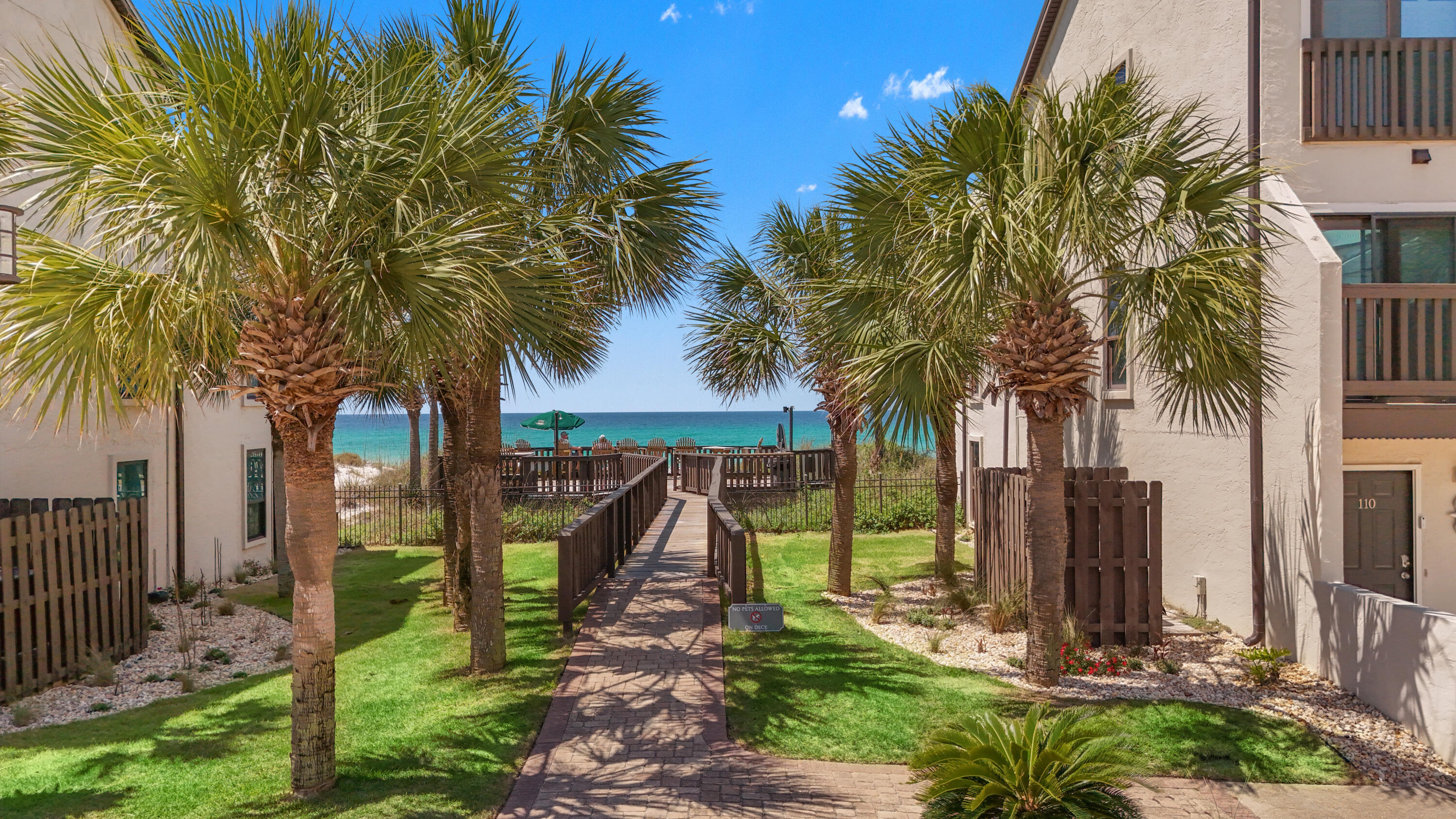5717 Thomas Drive Panama City Beach FL 32408