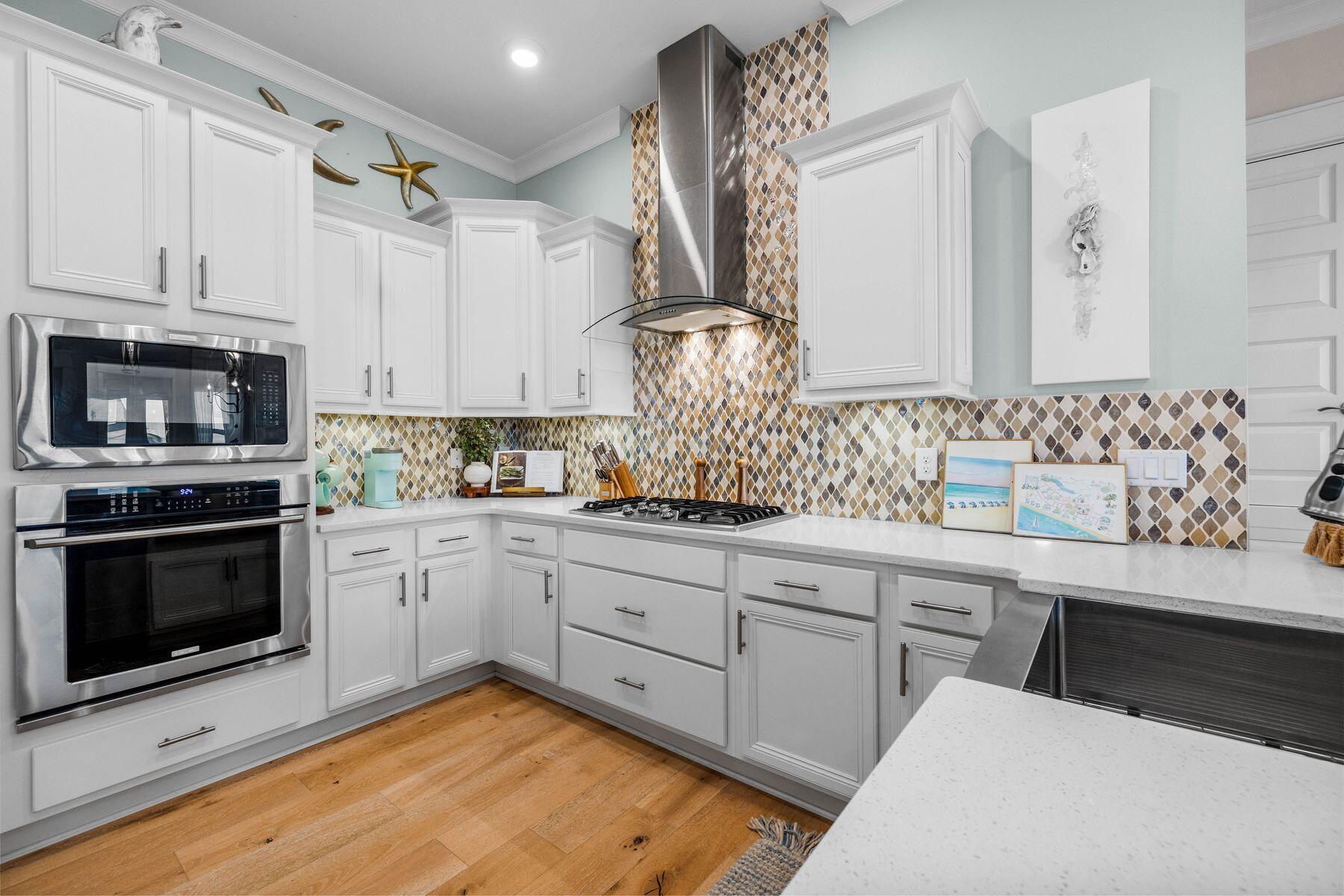 145 W Pine Lands Loop Inlet Beach FL 32461