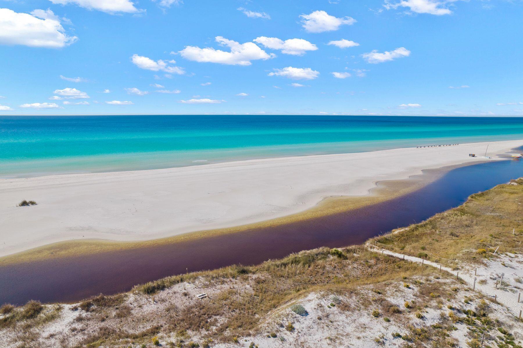 145 W Pine Lands Loop Inlet Beach FL 32461