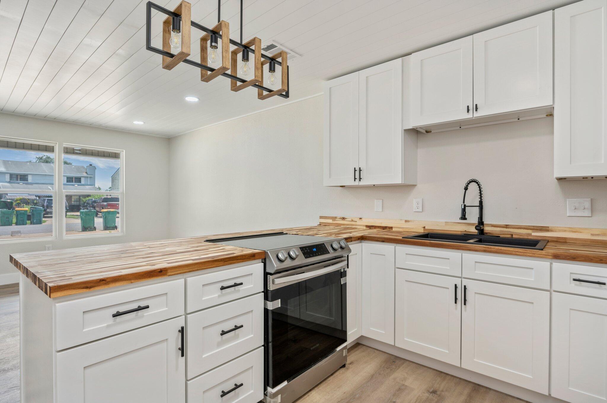 215 Ann Circle Destin FL 32541