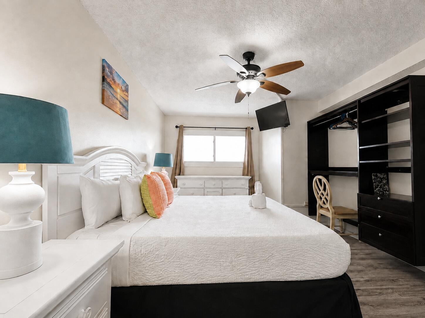 8743 Thomas Drive Panama City Beach FL 32408