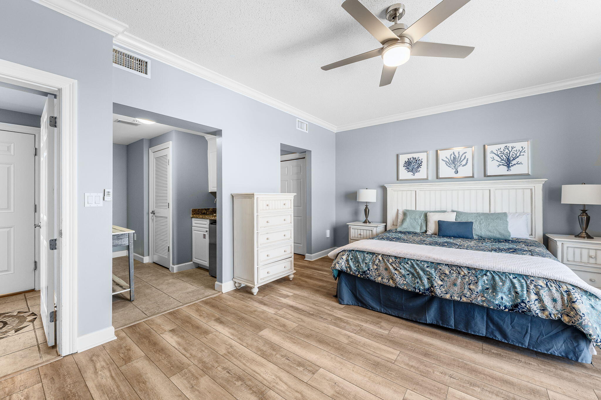 9450 S Thomas Drive Panama City Beach FL 32408