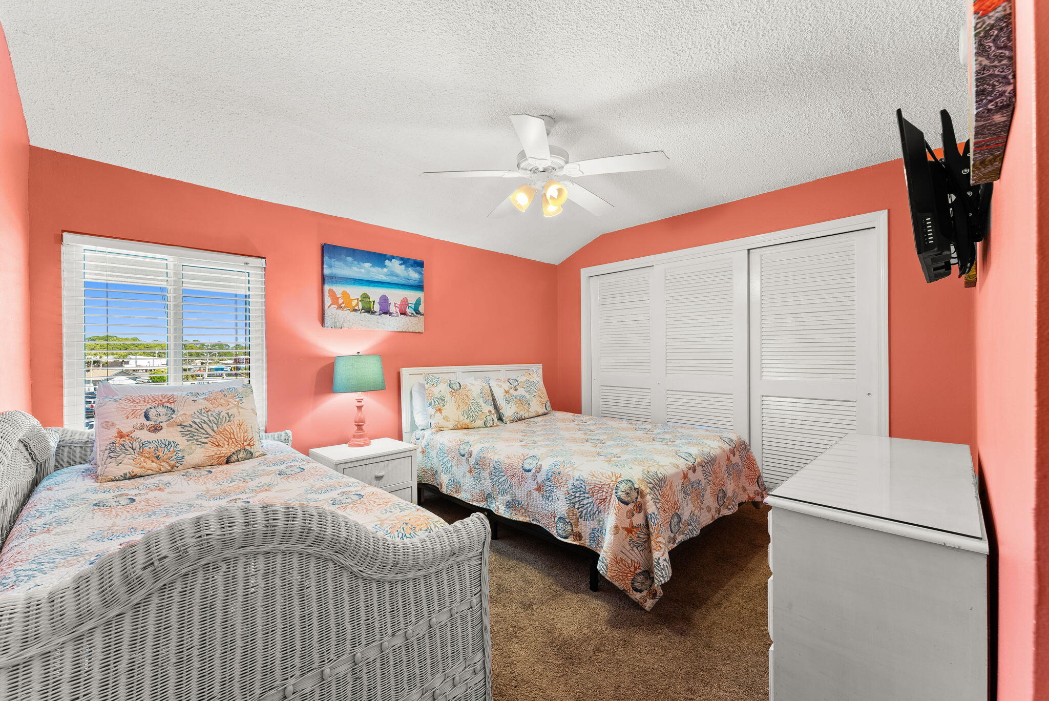 8727 Thomas Drive Panama City Beach FL 32408