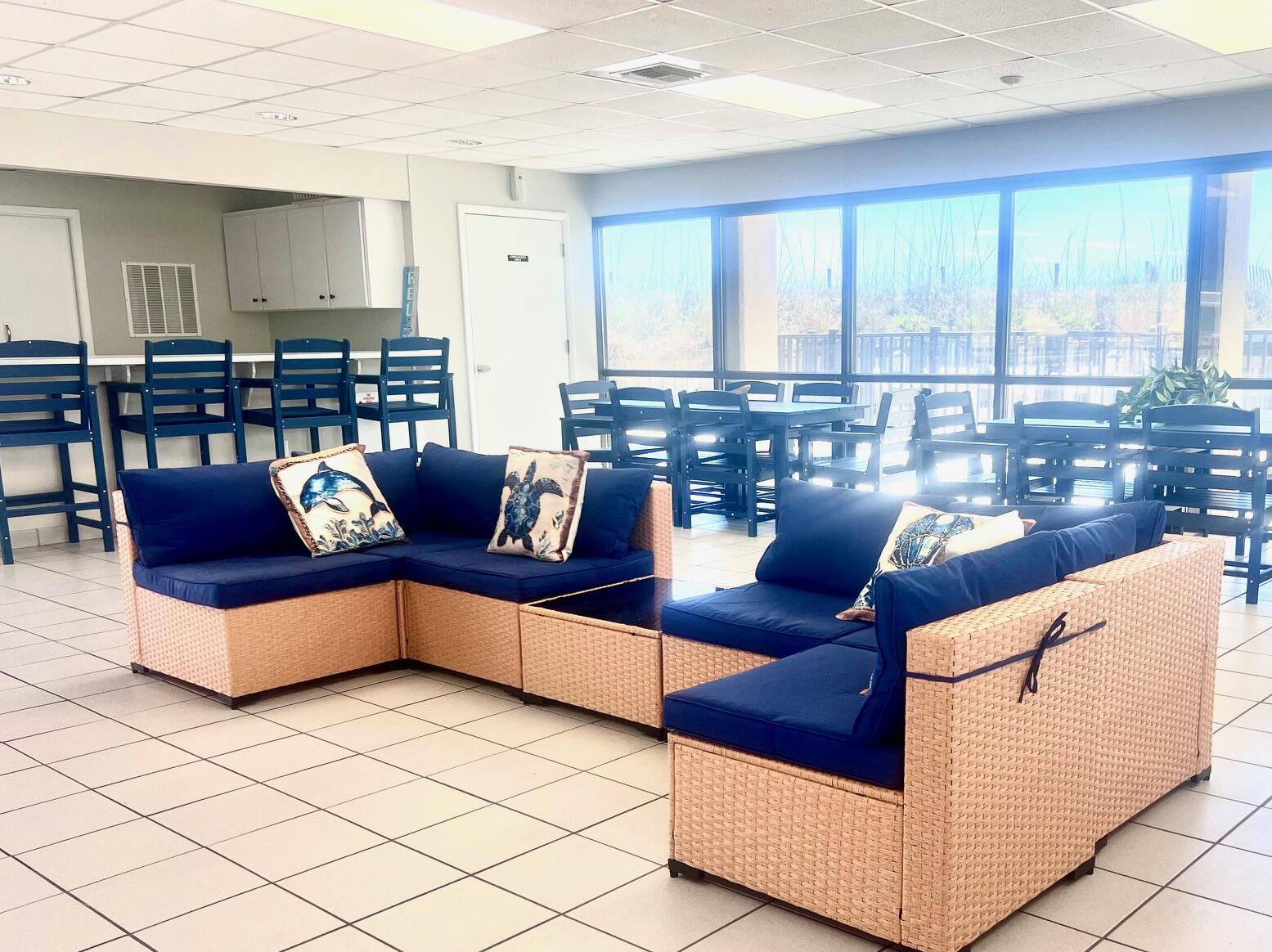 8727 Thomas Drive Panama City Beach FL 32408