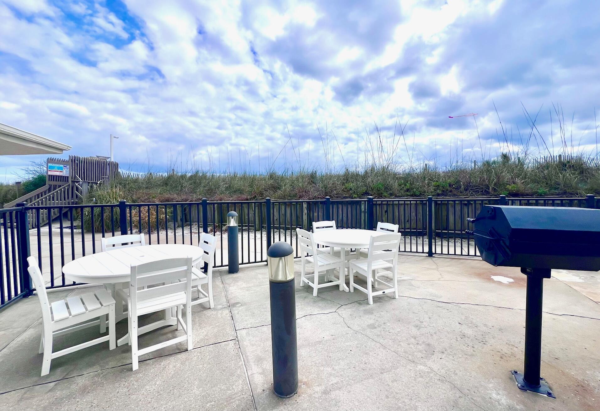8727 Thomas Drive Panama City Beach FL 32408