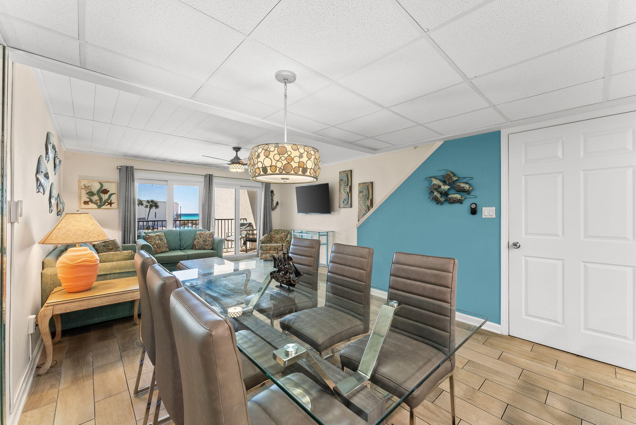8727 Thomas Drive Panama City Beach FL 32408