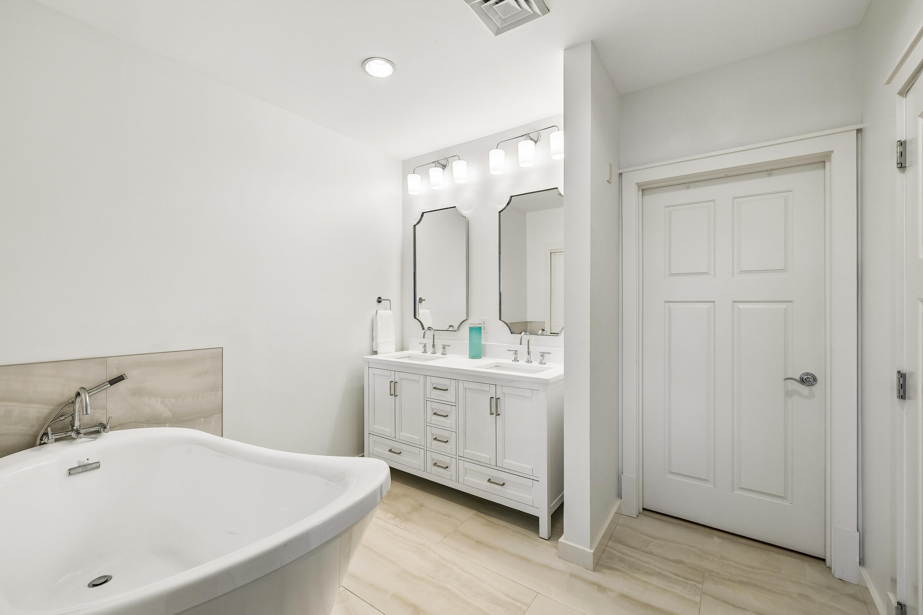 99 Compass Point Way Watersound FL 32461