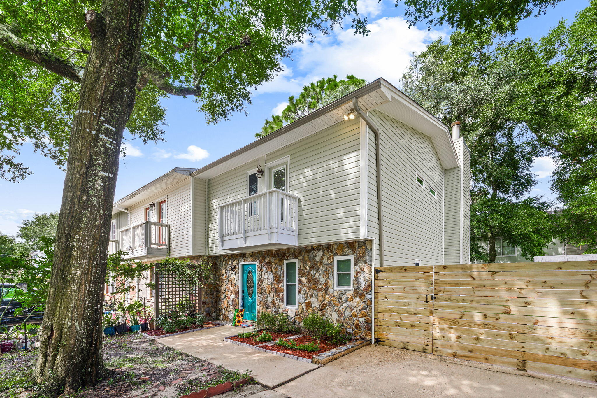 Fort Walton Beach FL, 956 Mcfarlan Avenue
