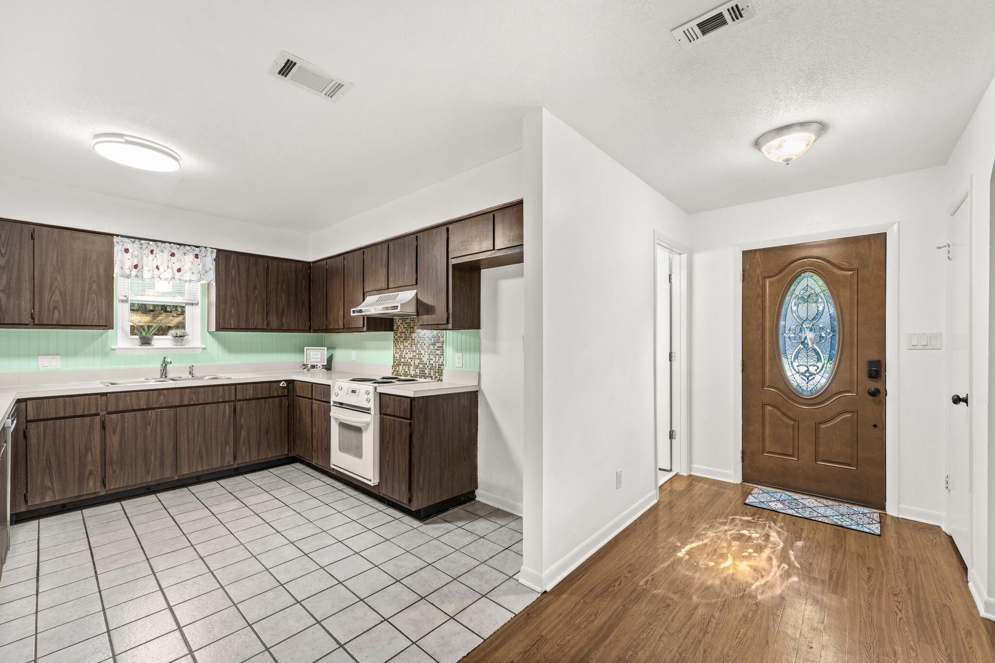 956 Mcfarlan Avenue Fort Walton Beach FL 32547