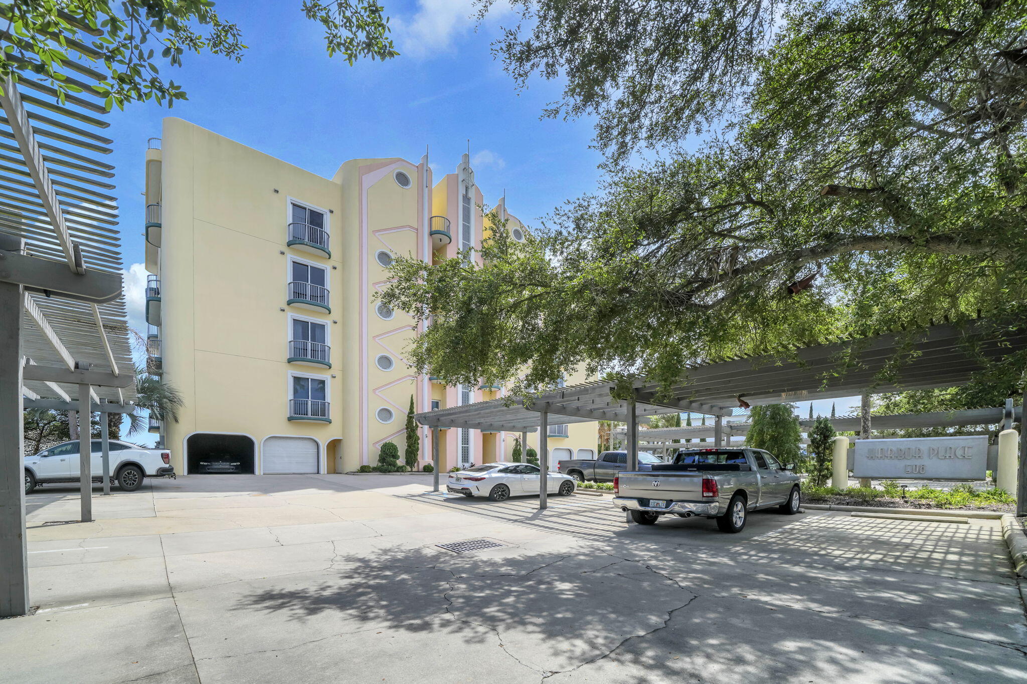 508 Harbor Boulevard Destin FL 32541