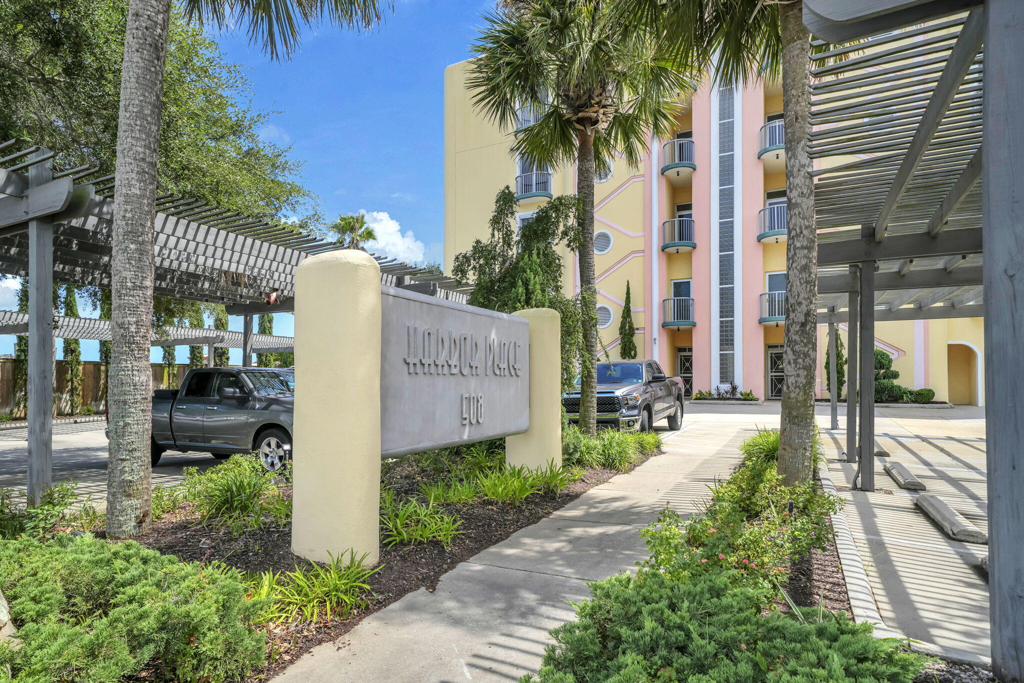 508 Harbor Boulevard Destin FL 32541