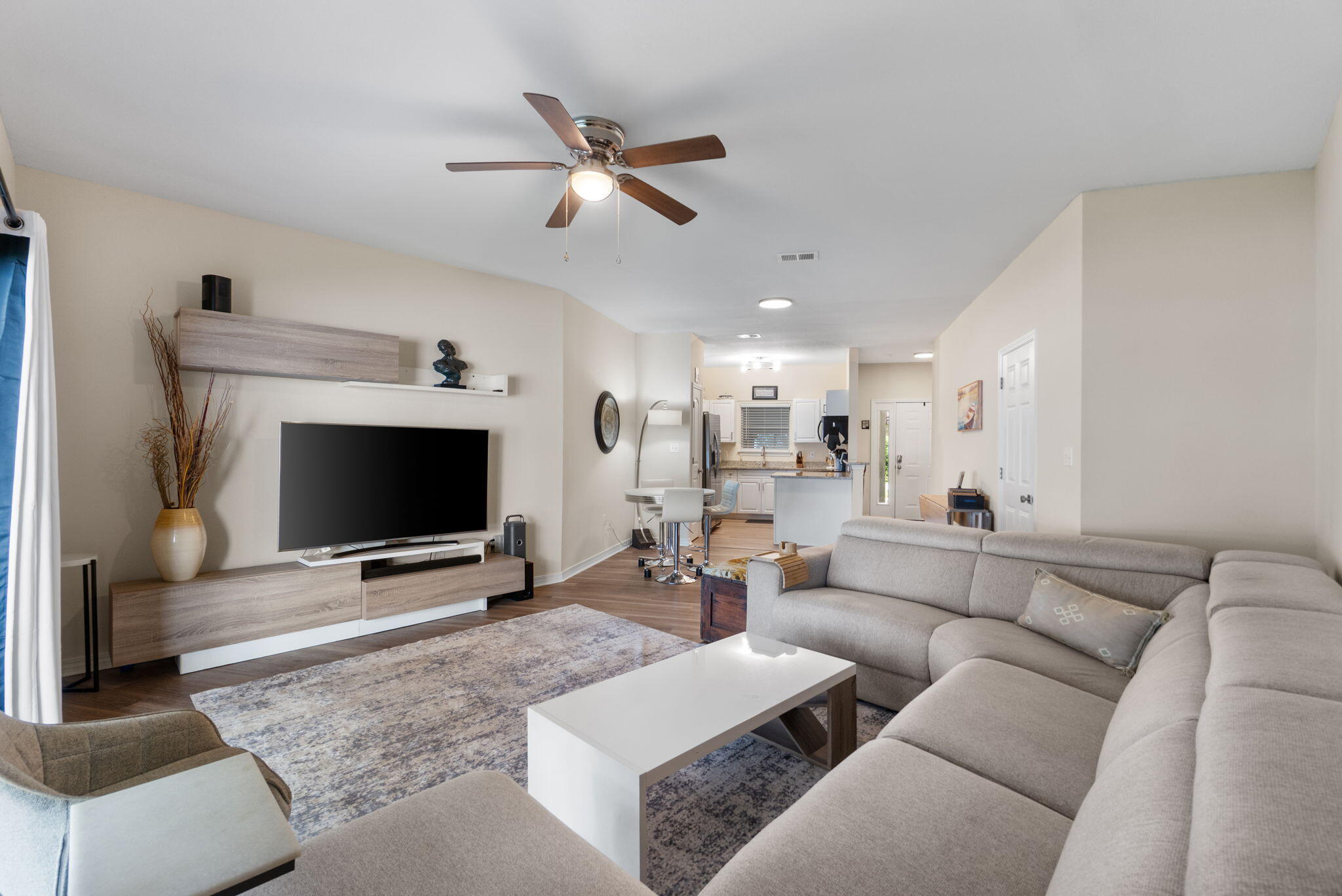 7208 Majestic Boulevard Navarre FL 32566