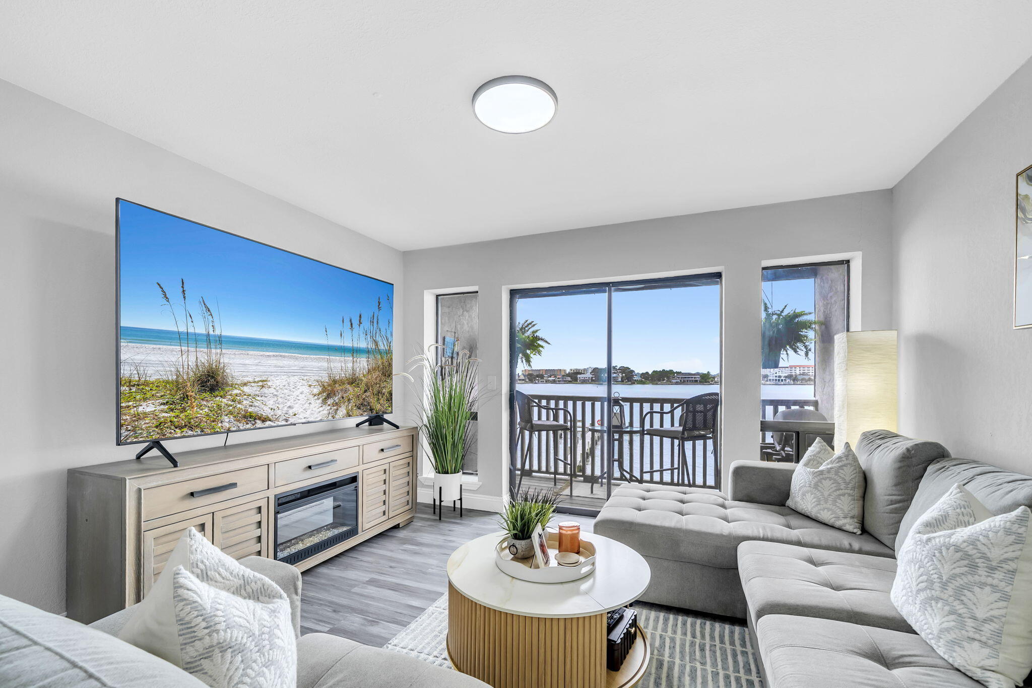 236 SW Miracle Strip Parkway Fort Walton Beach FL 32548