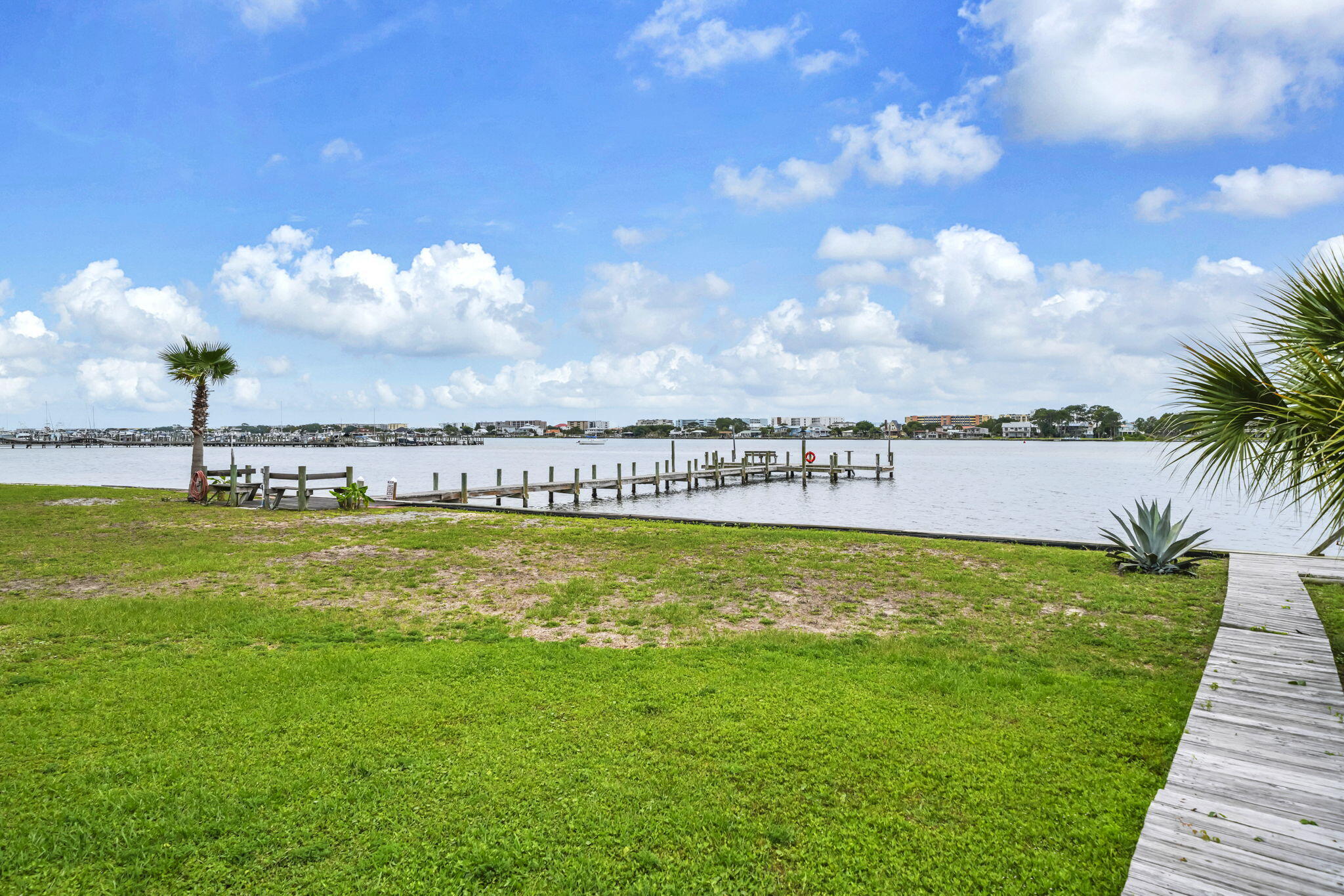 236 SW Miracle Strip Parkway Fort Walton Beach FL 32548
