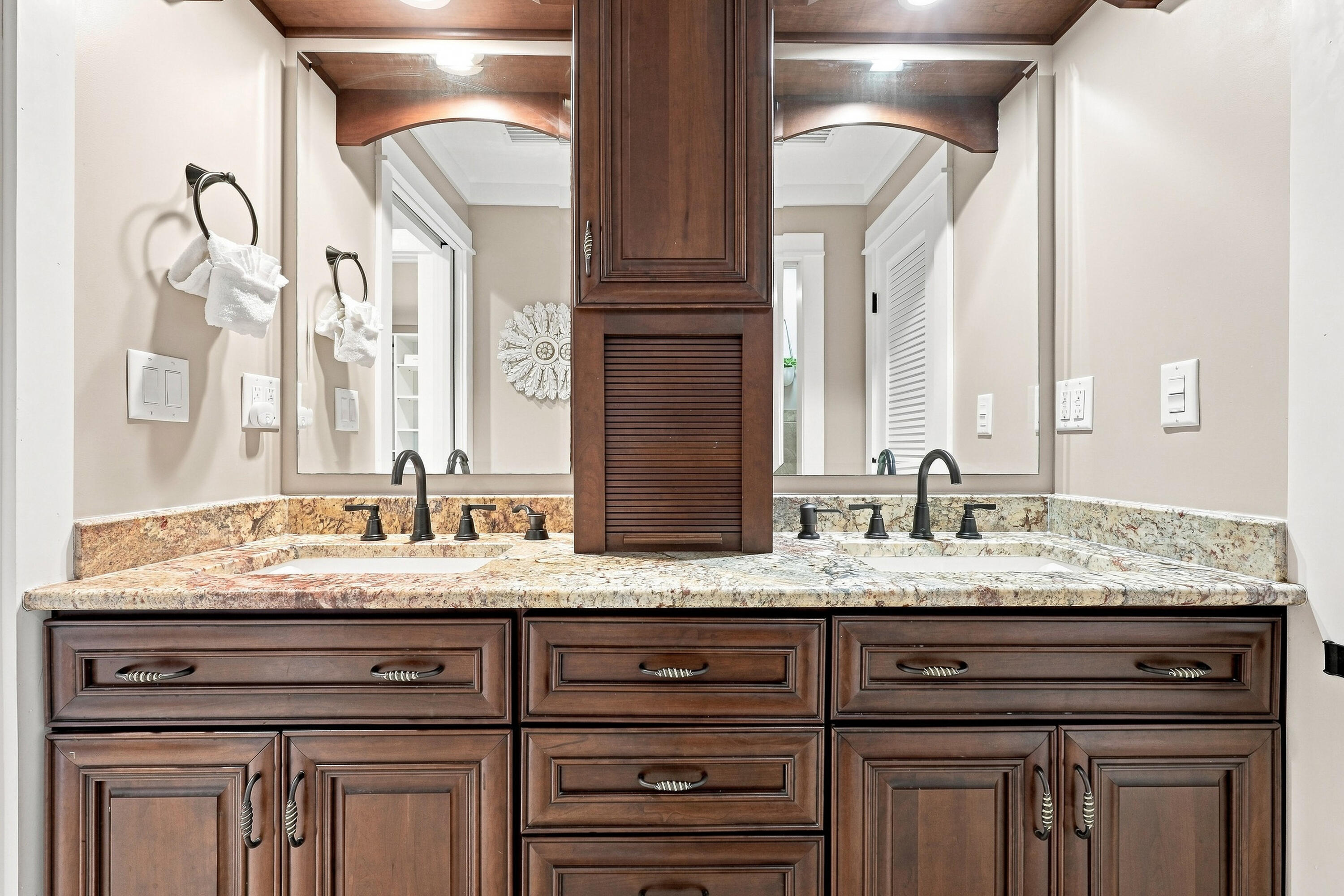 8520 Gulf Boulevard Navarre FL 32566