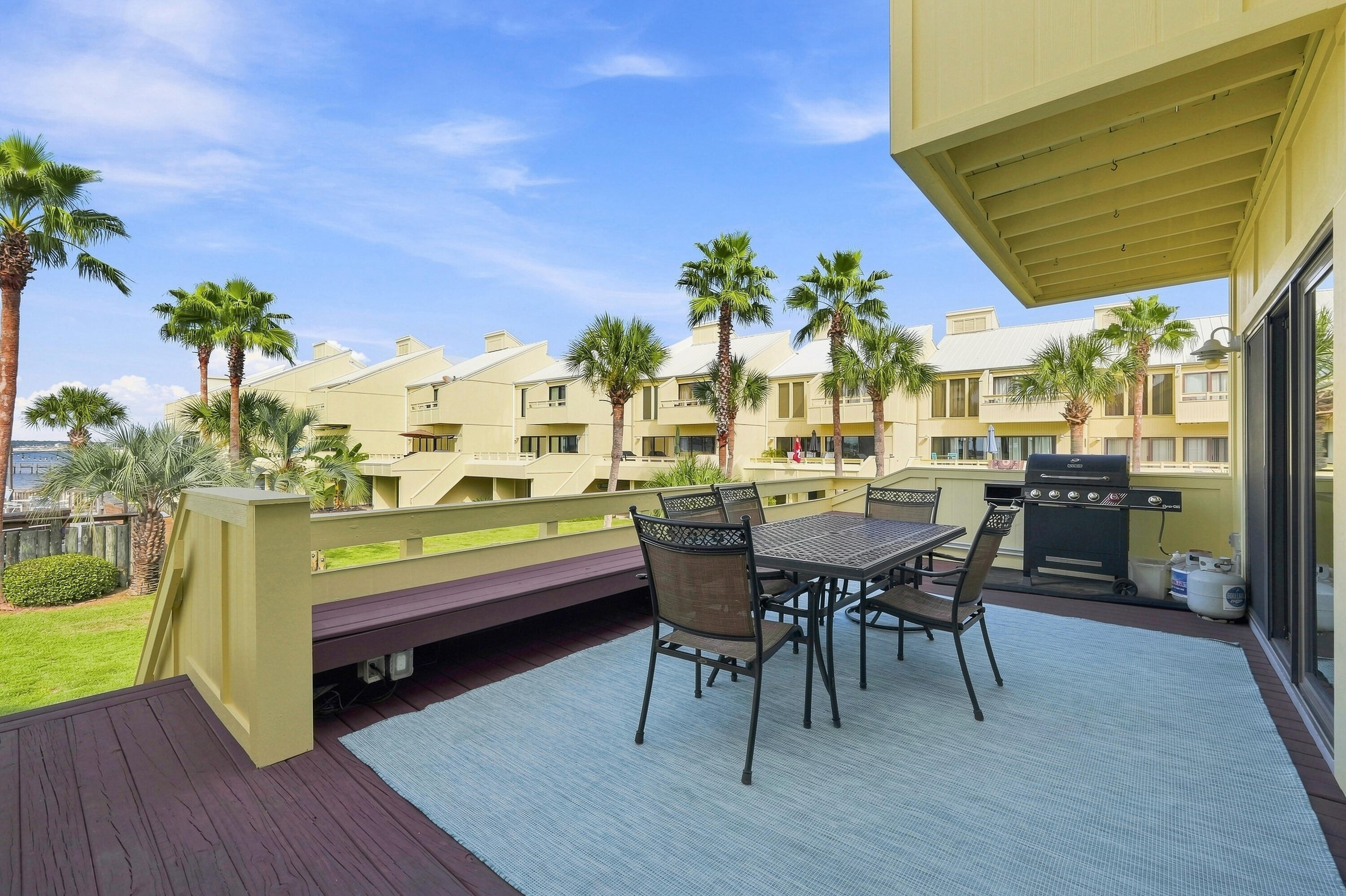 8520 Gulf Boulevard Navarre FL 32566
