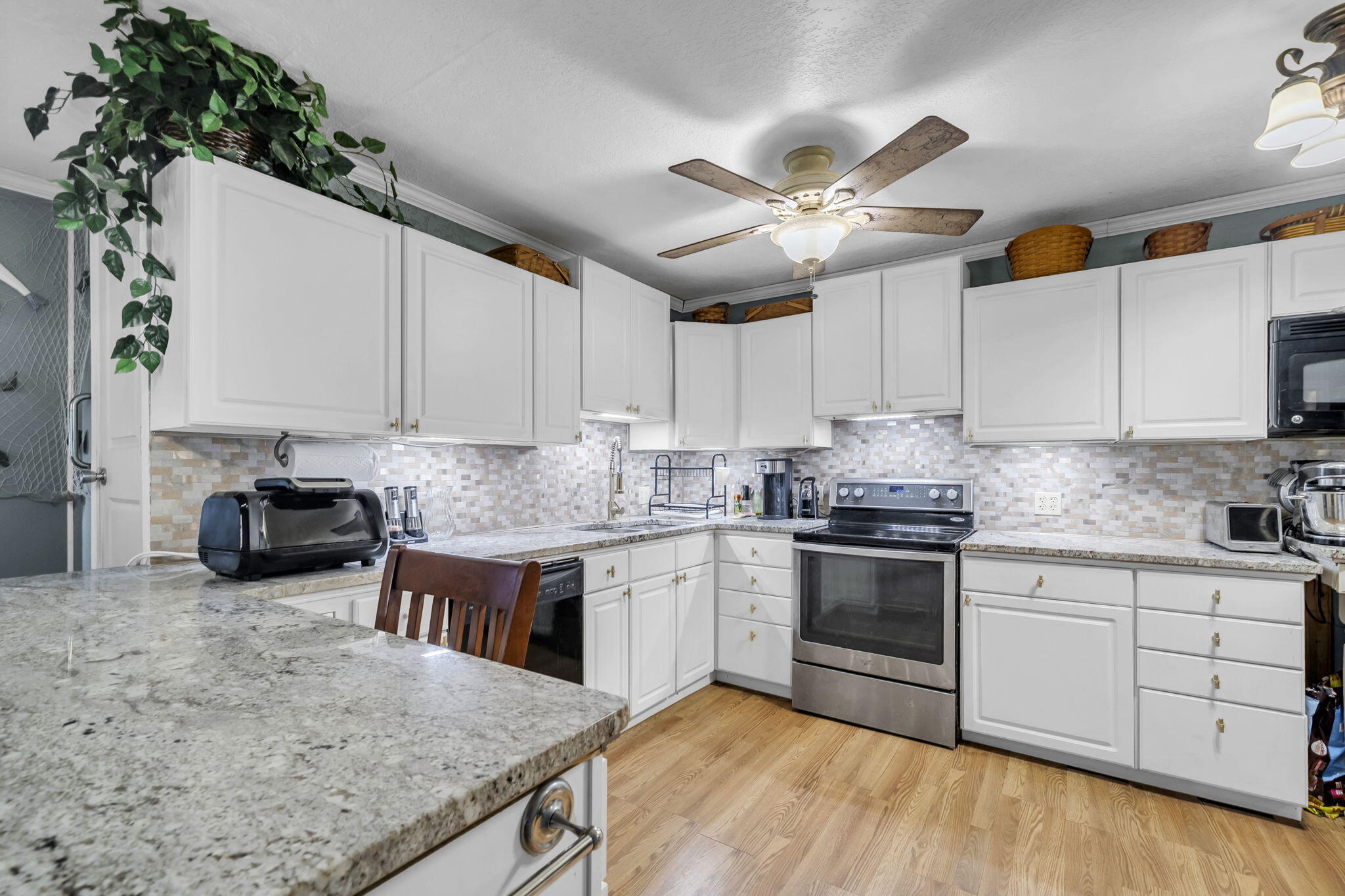 5612 Hilltop Avenue Panama City Beach FL 32408