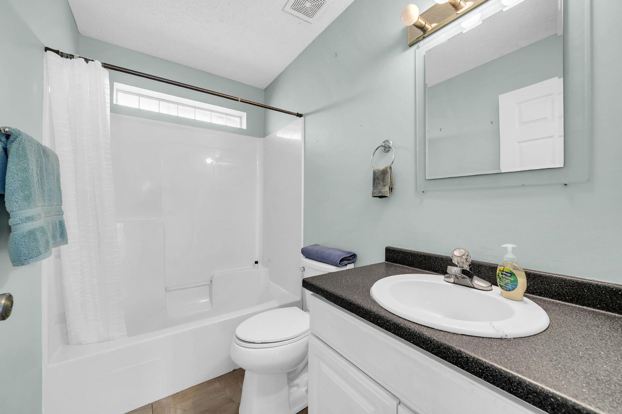 5612 Hilltop Avenue Panama City Beach FL 32408