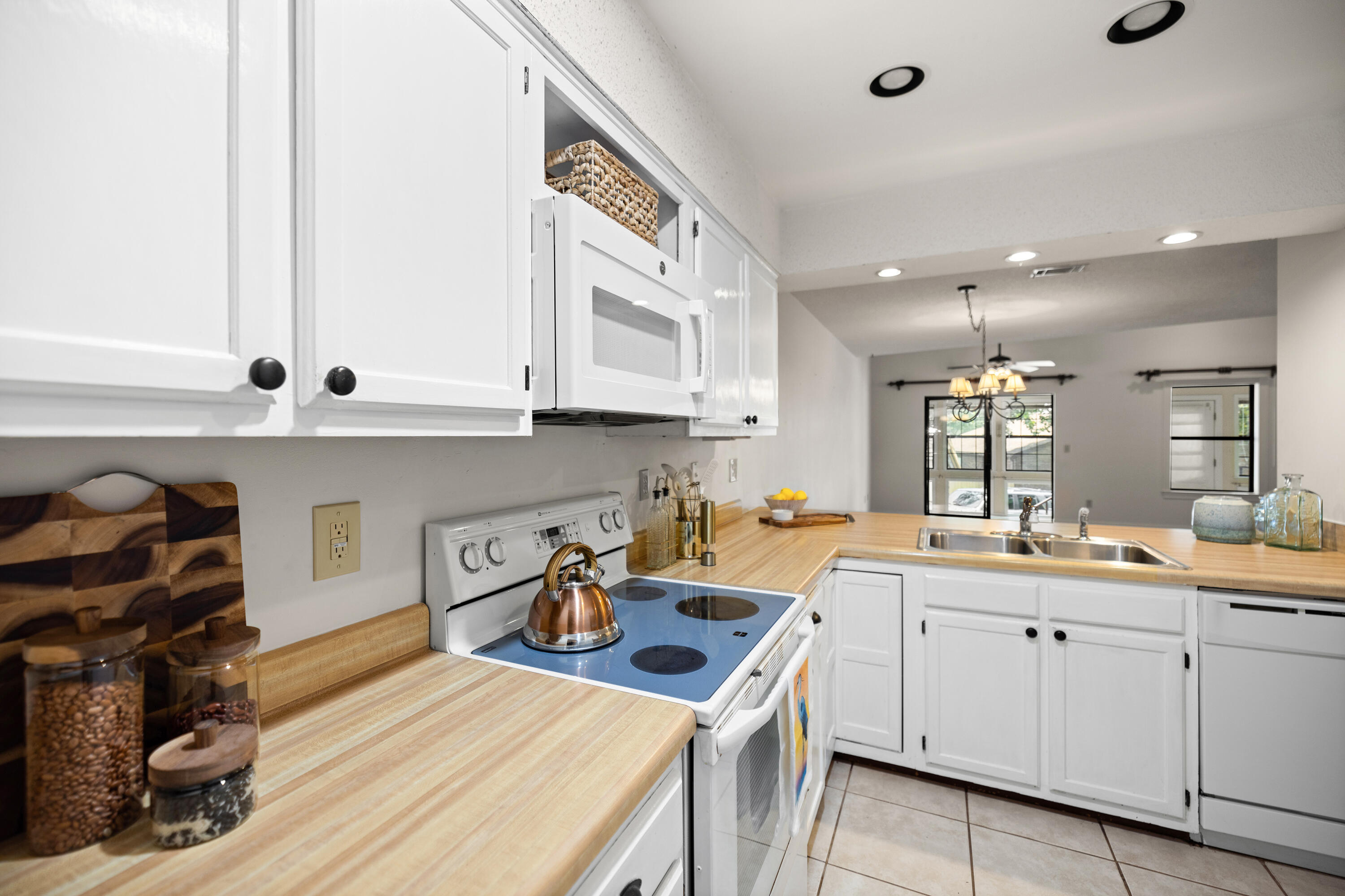 42 Hidden Cove Circle Valparaiso FL 32580