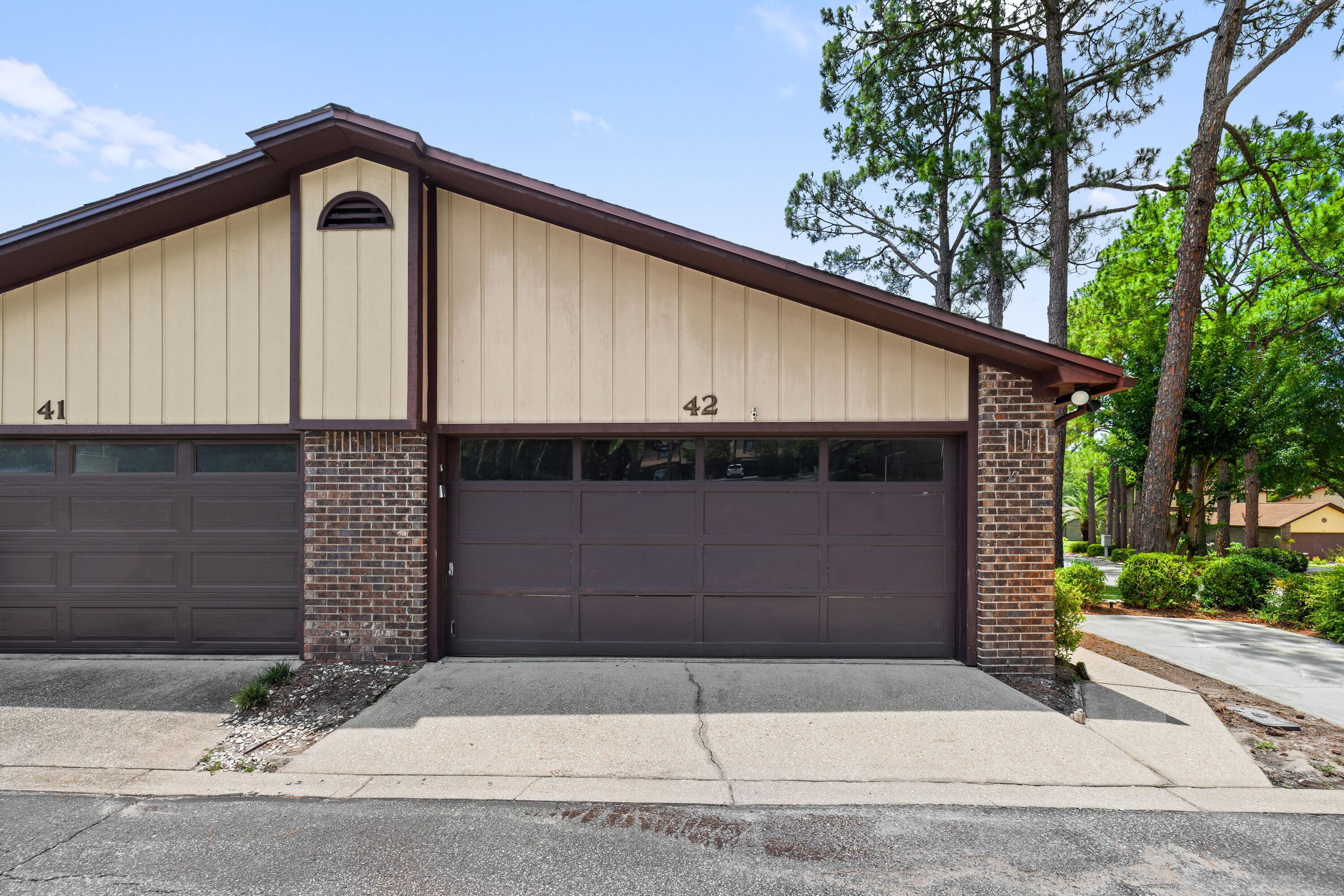 42 Hidden Cove Circle Valparaiso FL 32580