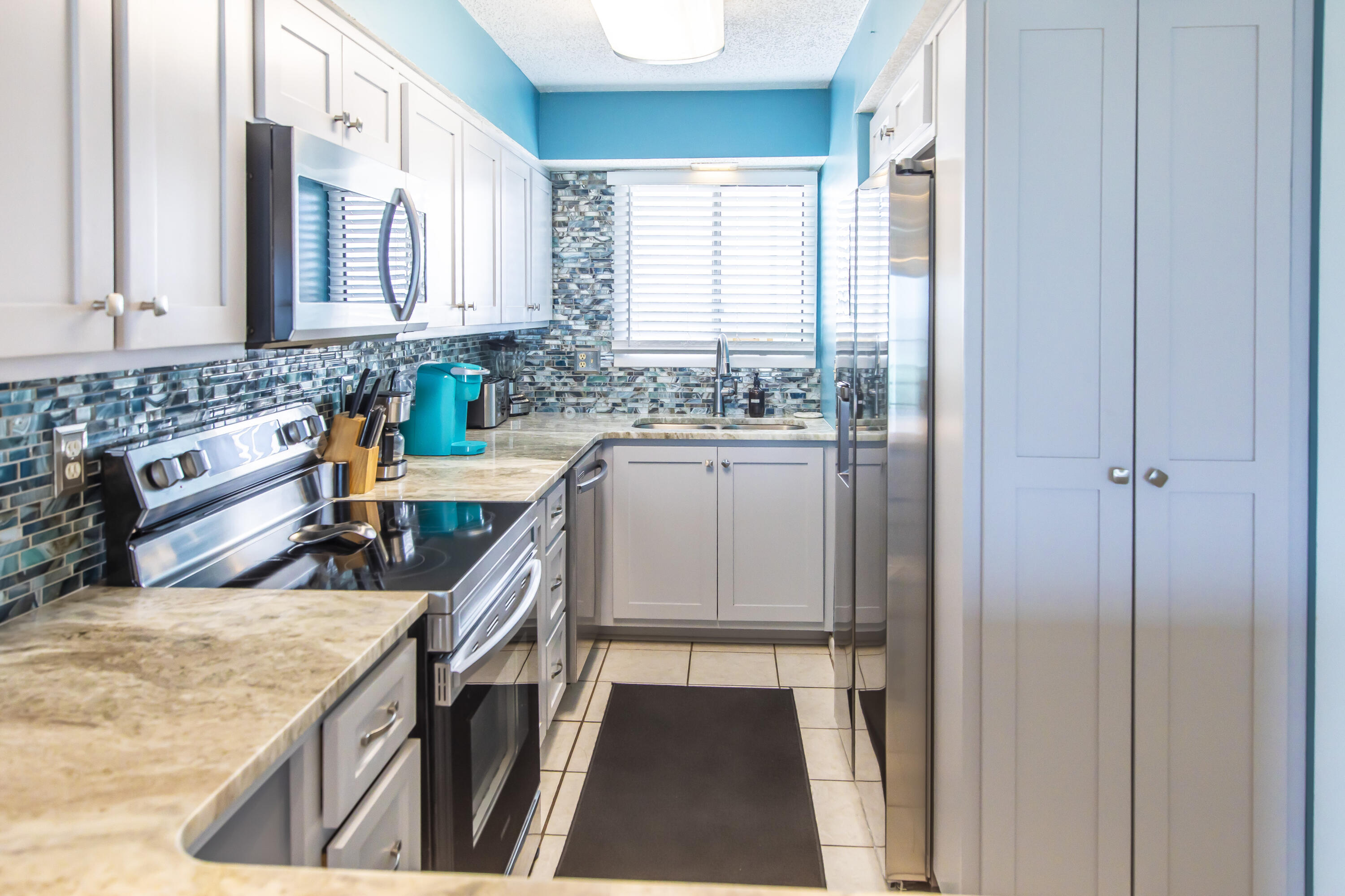 5801 Thomas Drive Panama City Beach FL 32408