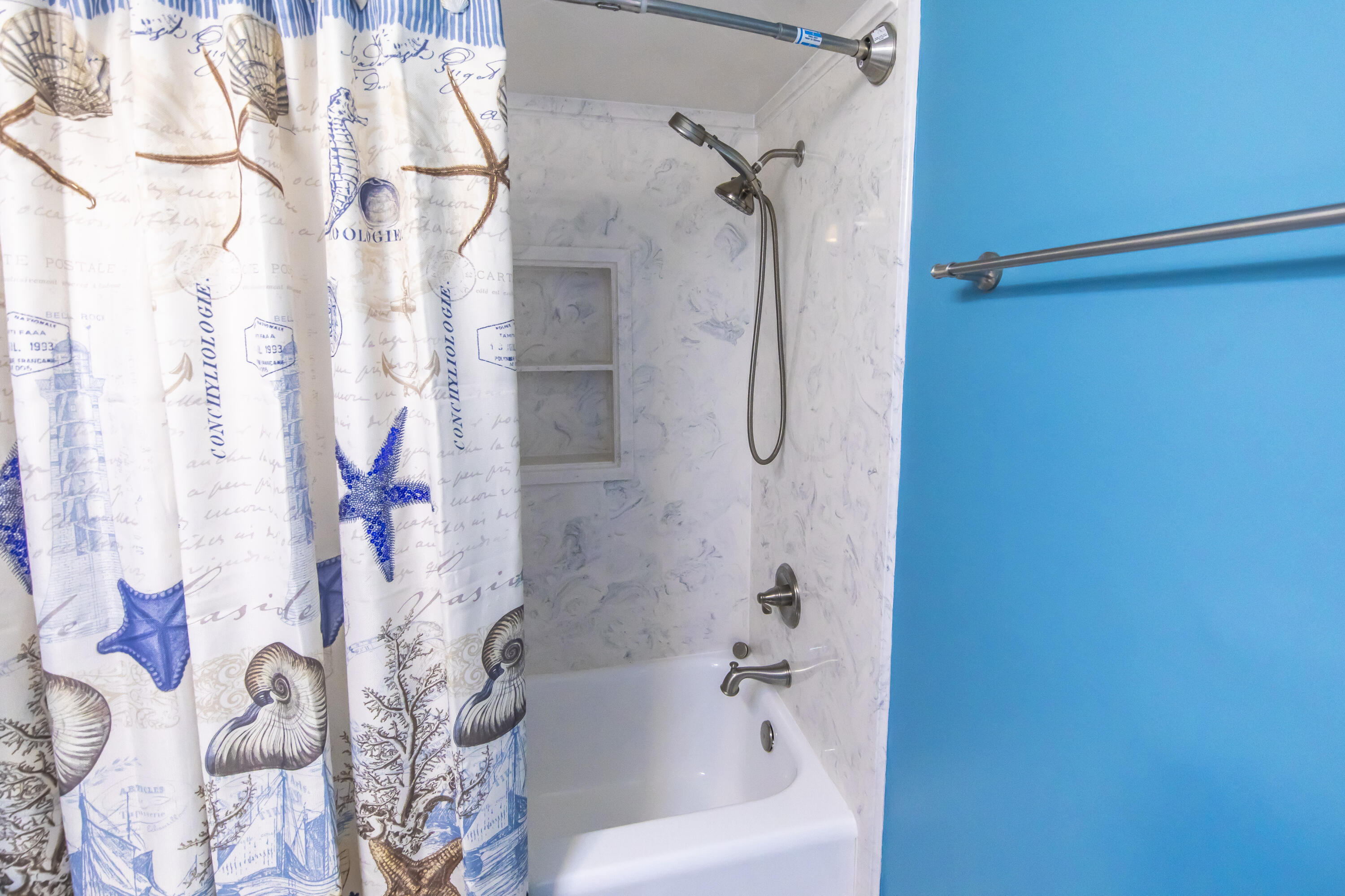 5801 Thomas Drive Panama City Beach FL 32408