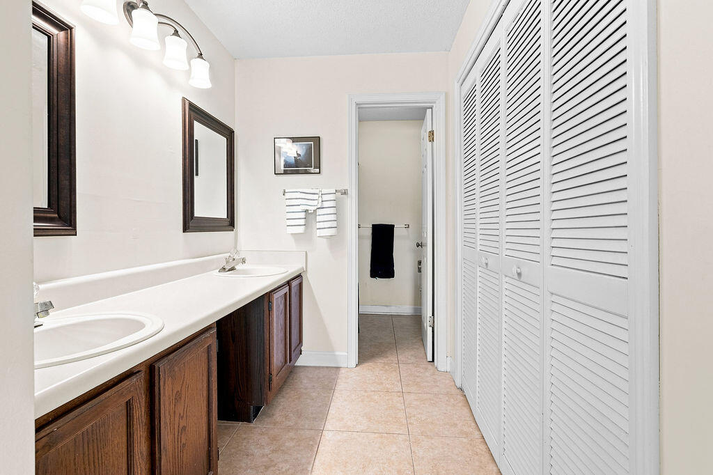 204 Southlake Court Niceville FL 32578