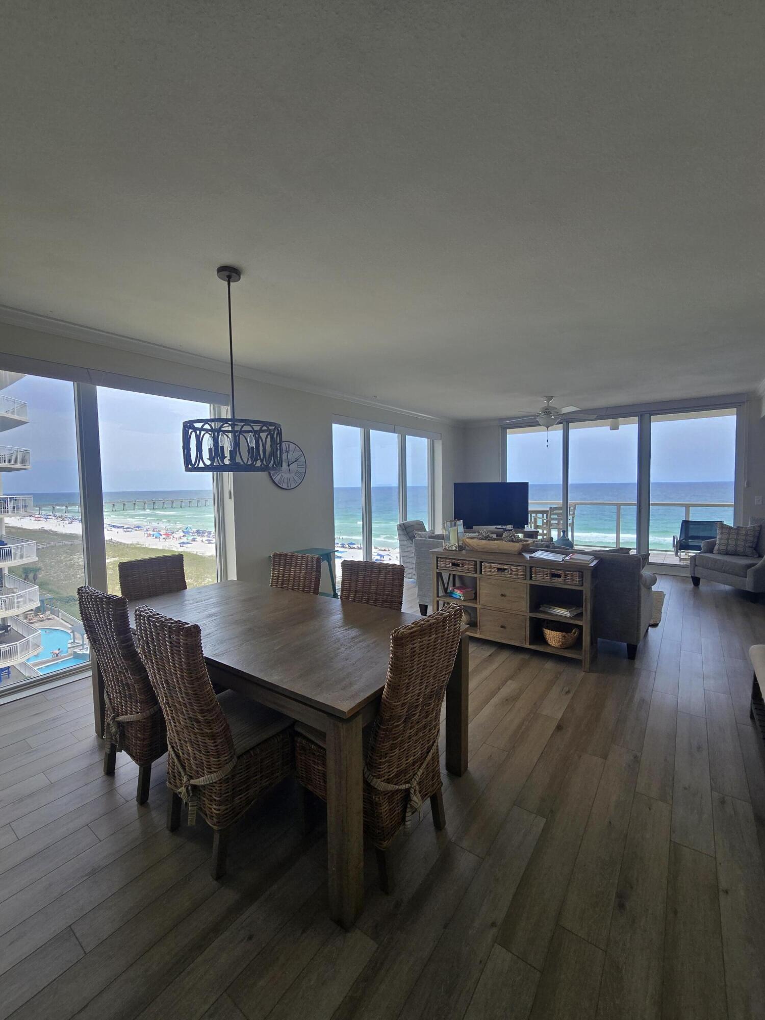 Navarre FL, 8477 Gulf Boulevard, Unit APT 601