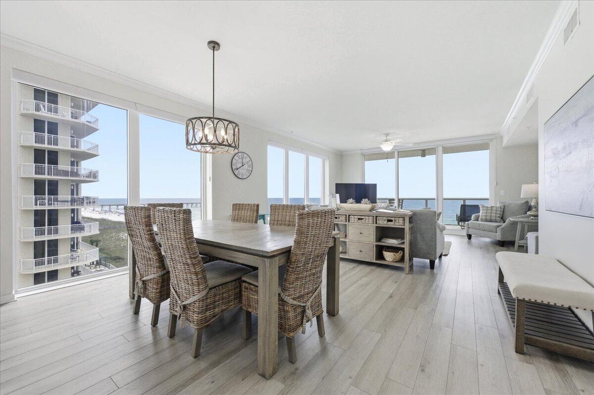 8477 Gulf Boulevard Navarre FL 32566