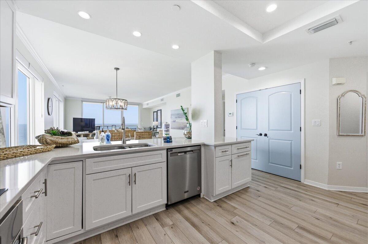 8477 Gulf Boulevard Navarre FL 32566